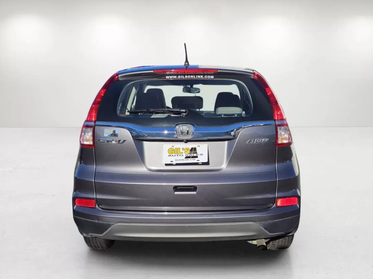 2015 Honda CR-V LX (5J6RM4H34FL) with an Other engine, located at 5115 14th Ave., Columbus, GA, 31904, (706) 323-0345, 32.511494, -84.971046 - Experience life on the go with the 2015 Honda CR-V LX, an ideal choice for families, commuters, and adventure-seekers alike. This versatile SUV is designed to accommodate all your lifestyle needs, whether you're juggling school drop-offs, long daily commutes, or weekend getaways. With its spacious i - Photo#5