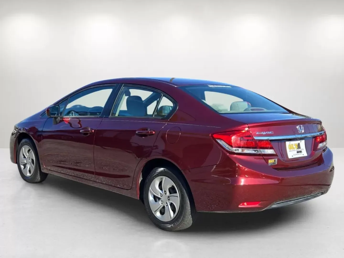 2015 Honda Civic Sedan LX (19XFB2F51FE) with an Other engine, located at 1430 Gateway Drive, Opelika, AL, 36801, (334) 239-0944, 32.637871, -85.409790 - Discover the perfect blend of reliability and affordability with the 2015 Honda Civic Sedan LX, available now at Gils Auto in Phenix City, AL. Whether you're commuting to work, running errands around town, or embarking on weekend adventures, this versatile sedan is designed for your lifestyle. With - Photo#7