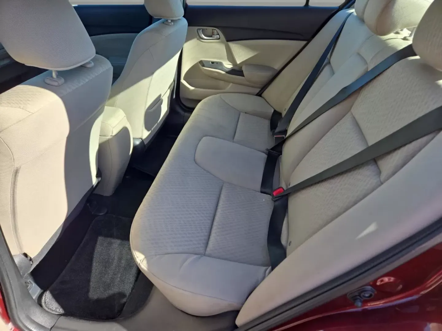 2015 Honda Civic Sedan LX (19XFB2F51FE) with an Other engine, located at 1430 Gateway Drive, Opelika, AL, 36801, (334) 239-0944, 32.637871, -85.409790 - Discover the perfect blend of reliability and affordability with the 2015 Honda Civic Sedan LX, available now at Gils Auto in Phenix City, AL. Whether you're commuting to work, running errands around town, or embarking on weekend adventures, this versatile sedan is designed for your lifestyle. With - Photo#12