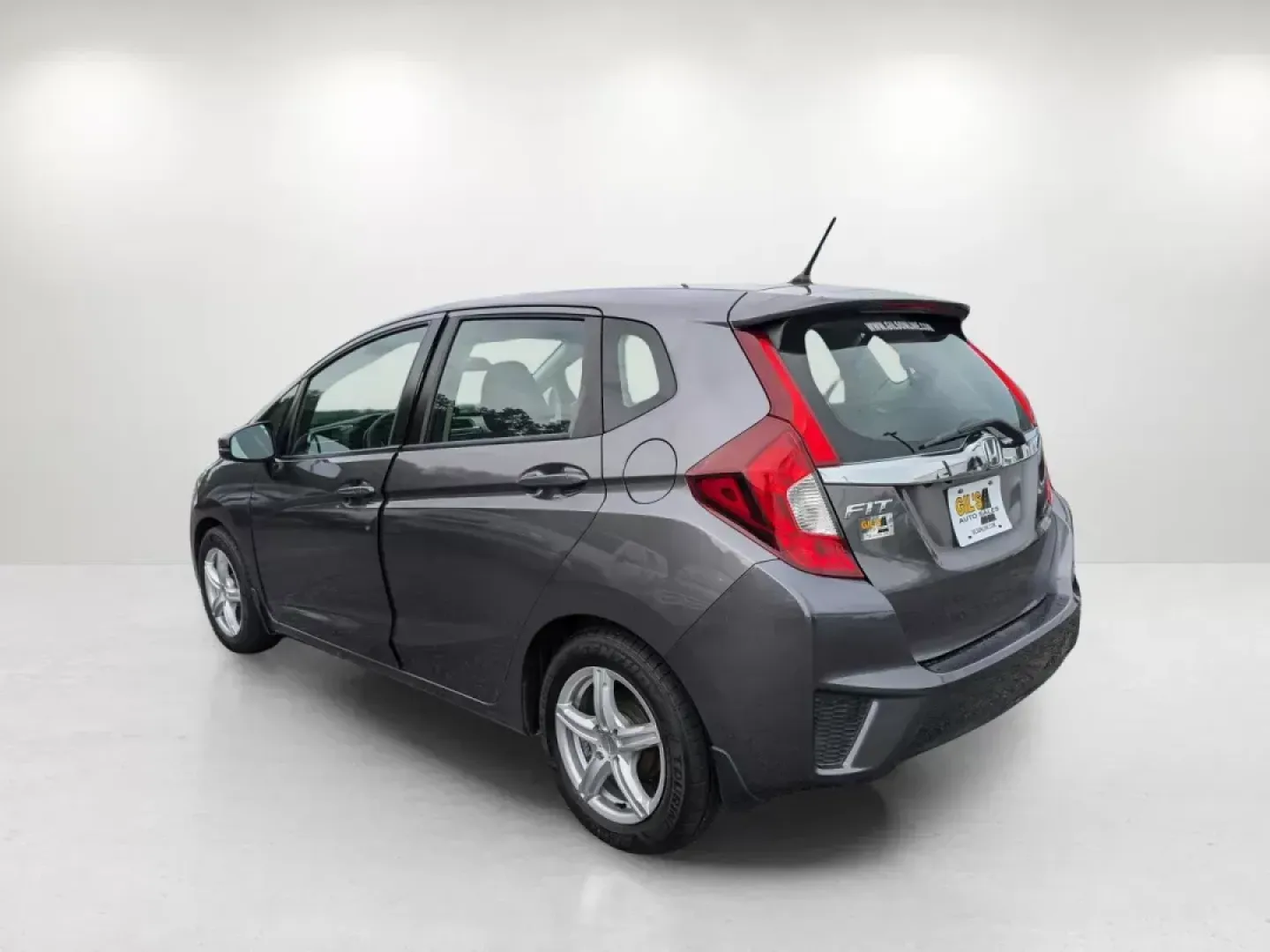 2015 Honda Fit (3HGGK5H85FM) with an Regular Unleaded I-4 1.5 L/91 engine, 1-Speed CVT w/OD transmission, located at 521 Old Farm Lane Rd, Prattville, AL, 36066, (334) 325-1505, 32.482460, -86.416367 - 2015 Honda Fit - Photo#6