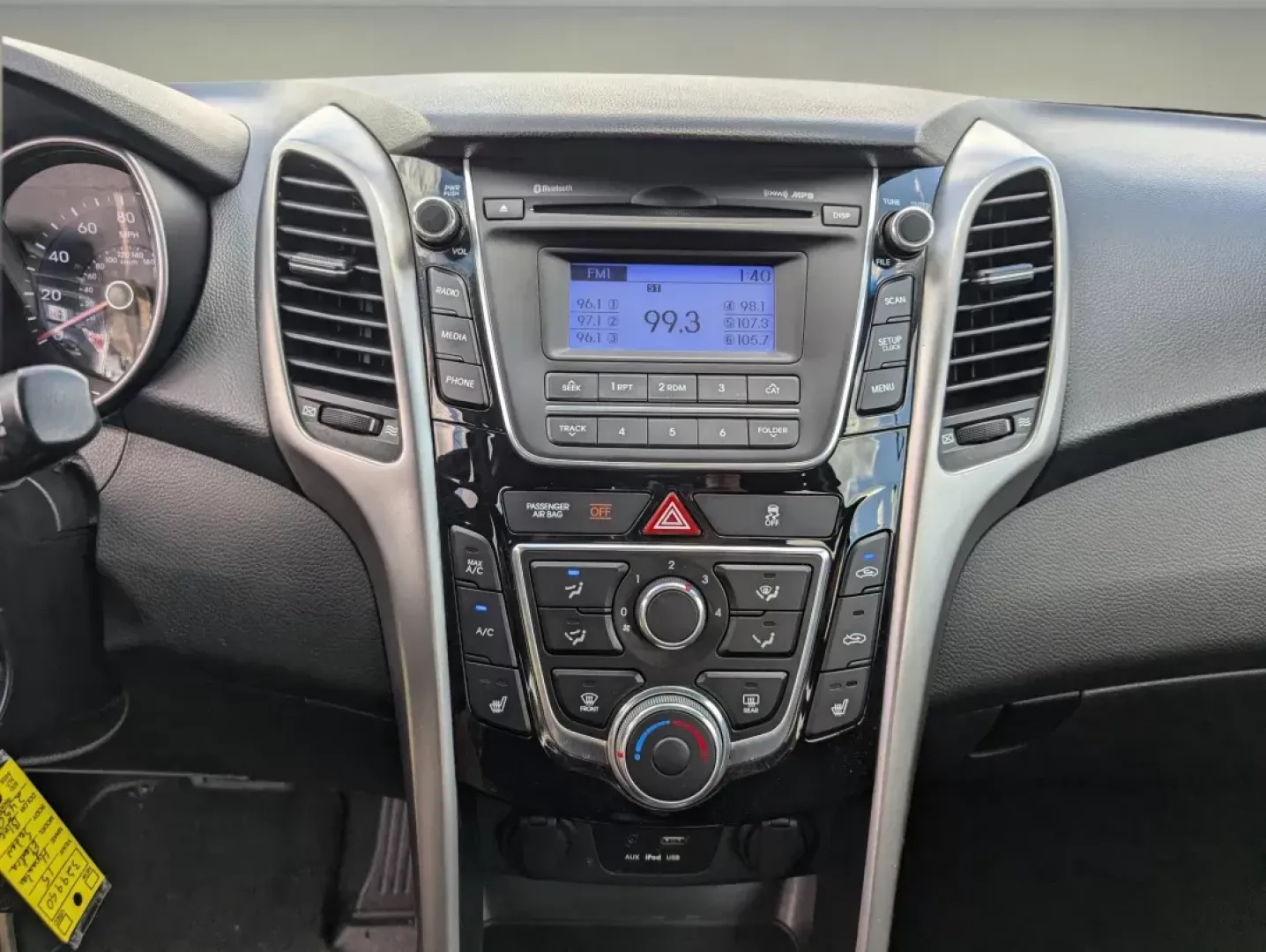 2015 /Black Hyundai Elantra GT (KMHD35LH9FU) with an Regular Unleaded I-4 2.0 L/122 engine, 6-Speed Automatic w/OD transmission, located at 5115 14th Ave., Columbus, GA, 31904, (706) 323-0345, 32.511494, -84.971046 - 2015 Hyundai Elantra GT - Photo#14