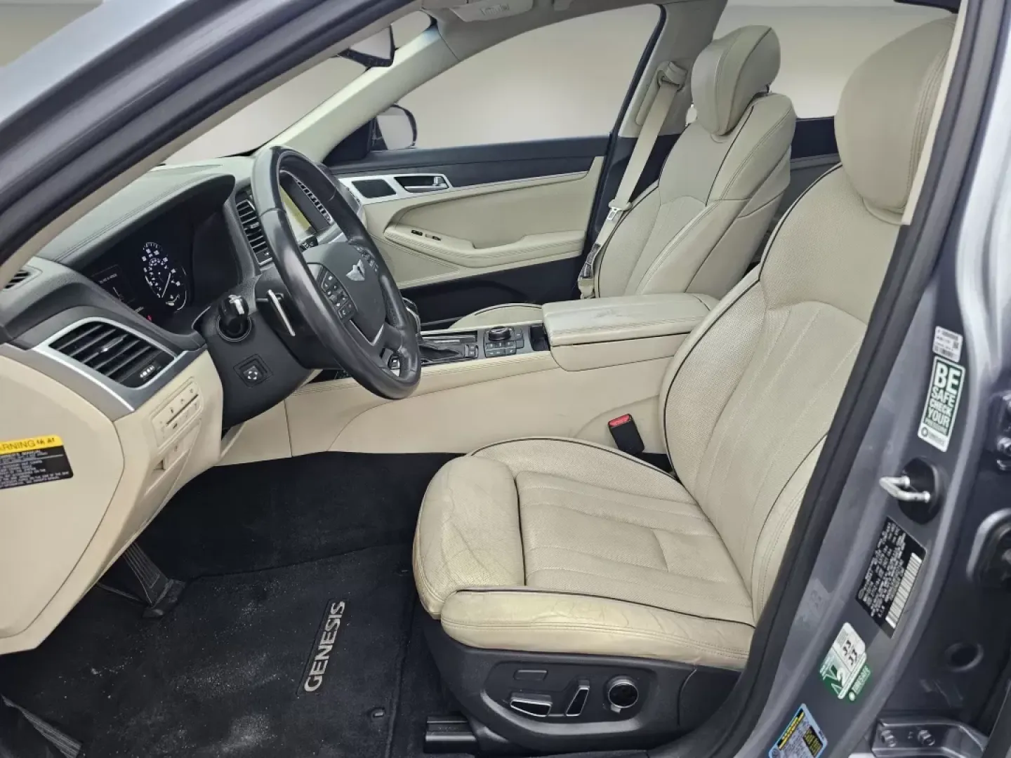 2015 /Ivory Hyundai Genesis 3.8L (KMHGN4JE8FU) with an Other engine, located at 3959 U.S. 80 W, Phenix City, AL, 36870, (334) 297-4885, 32.469296, -85.135185 - Embrace luxury and performance with this stunning 2015 Hyundai Genesis 3.8L, perfect for those seeking an elevated driving experience. Imagine cruising through the vibrant streets of Phenix City, AL, whether you're commuting to work, picking up the kids, or heading out for a weekend adventure. This - Photo#10