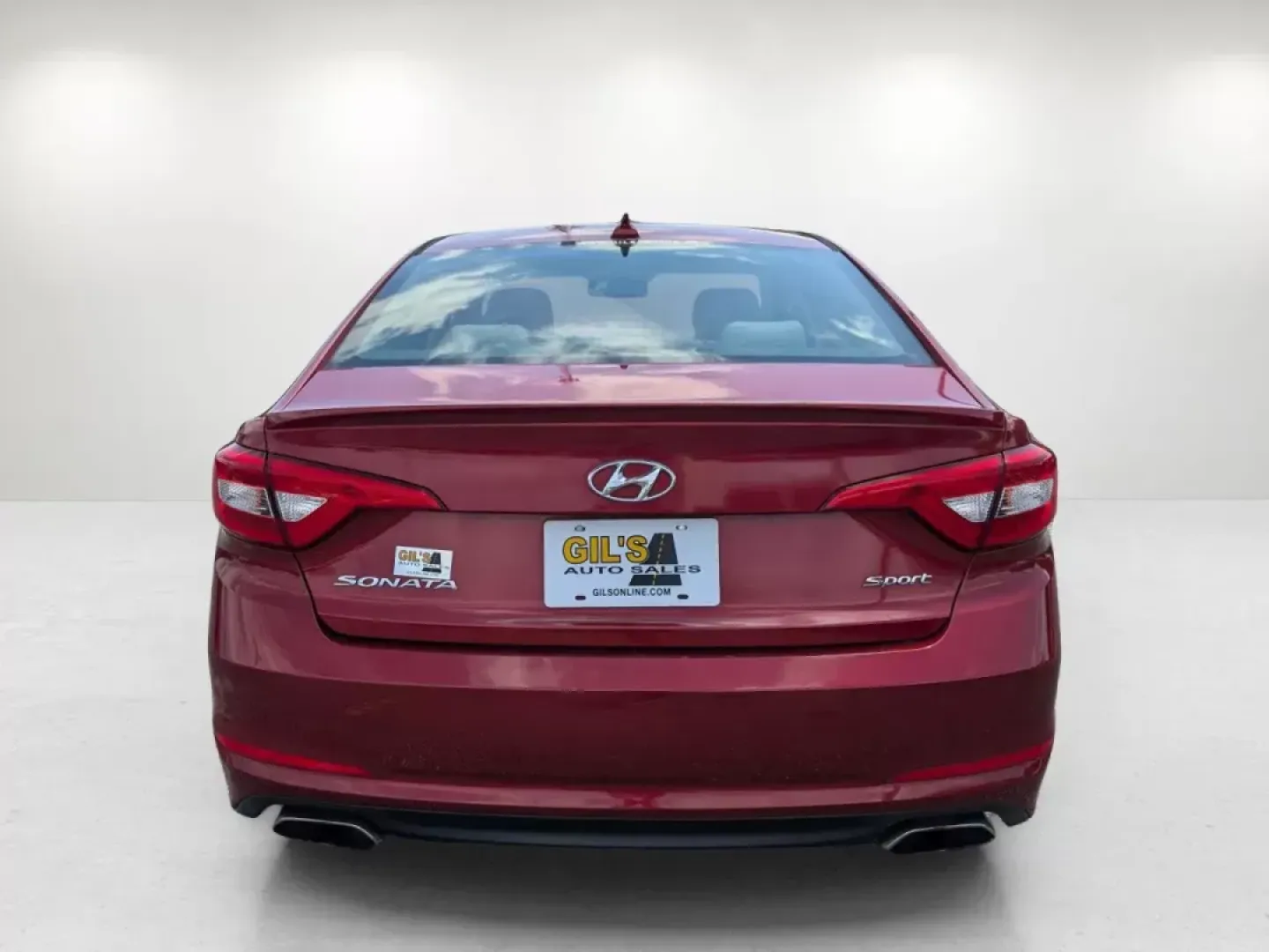 2015 /Gray Hyundai Sonata 2.4L Sport (5NPE34AF9FH) with an Regular Unleaded I-4 2.4 L/144 engine, 6-Speed Automatic w/OD transmission, located at 7000 Northlake Connector, Columbus, GA, 31904, (706) 987-8085, 32.524975, -84.978134 - 2015 Hyundai Sonata 2.4L Sport - Photo#5