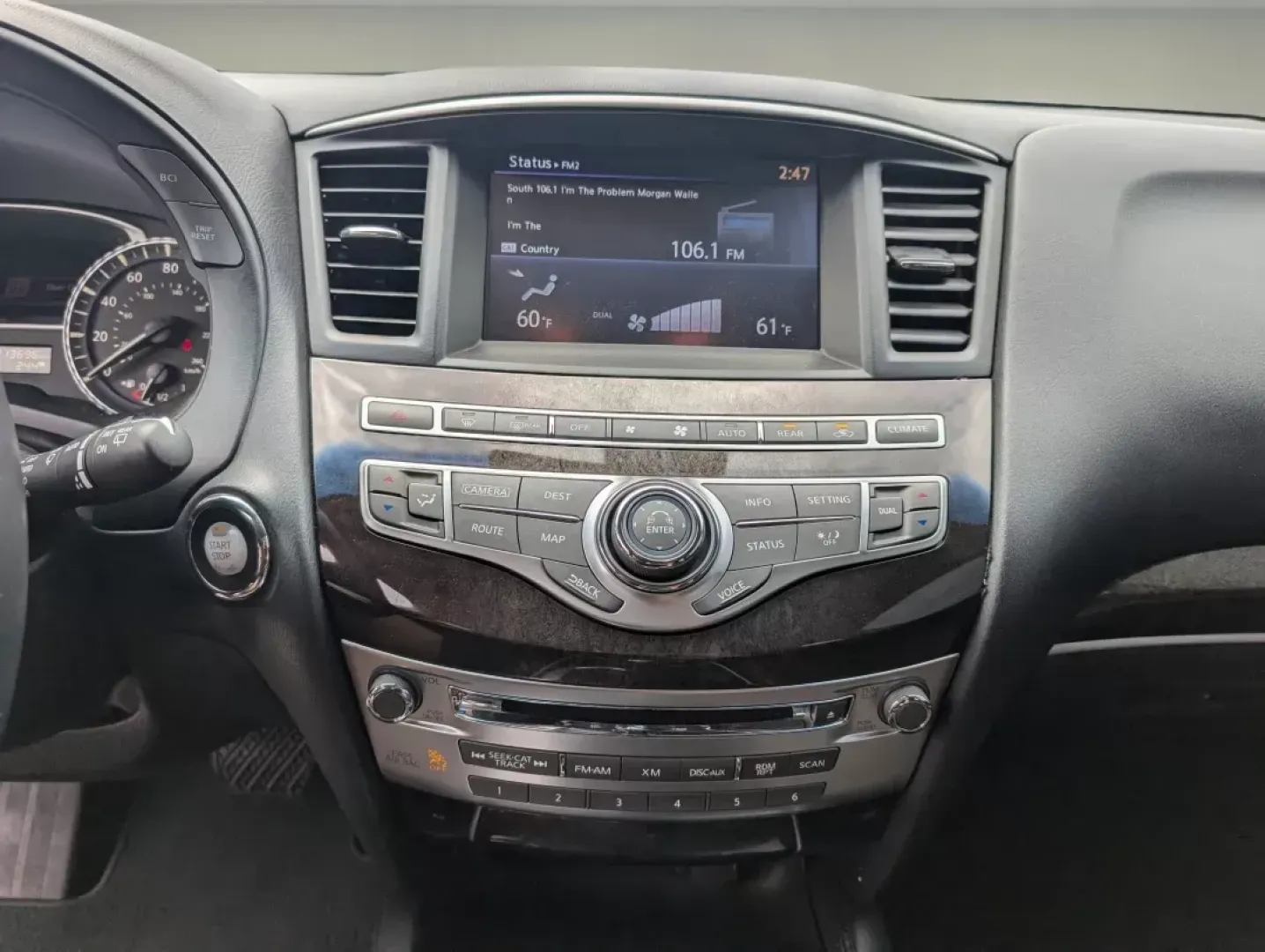 2015 /Java Infiniti QX60 (5N1AL0MN5FC) with an Premium Unleaded V-6 3.5 L/213 engine, 1-Speed CVT w/OD transmission, located at 804 22nd Ave, Phenix City, AL, 36870, (334) 297-1860, 32.484749, -85.024475 - **Discover Unmatched Luxury and Versatility with the 2015 Infiniti QX60 at Gils Auto Phenix City #2**<br /> <br /> If you're searching for a vehicle that perfectly balances family comfort and everyday practicality, look no further than the 2015 Infiniti QX60. This spacious SUV is more than just a m - Photo#15