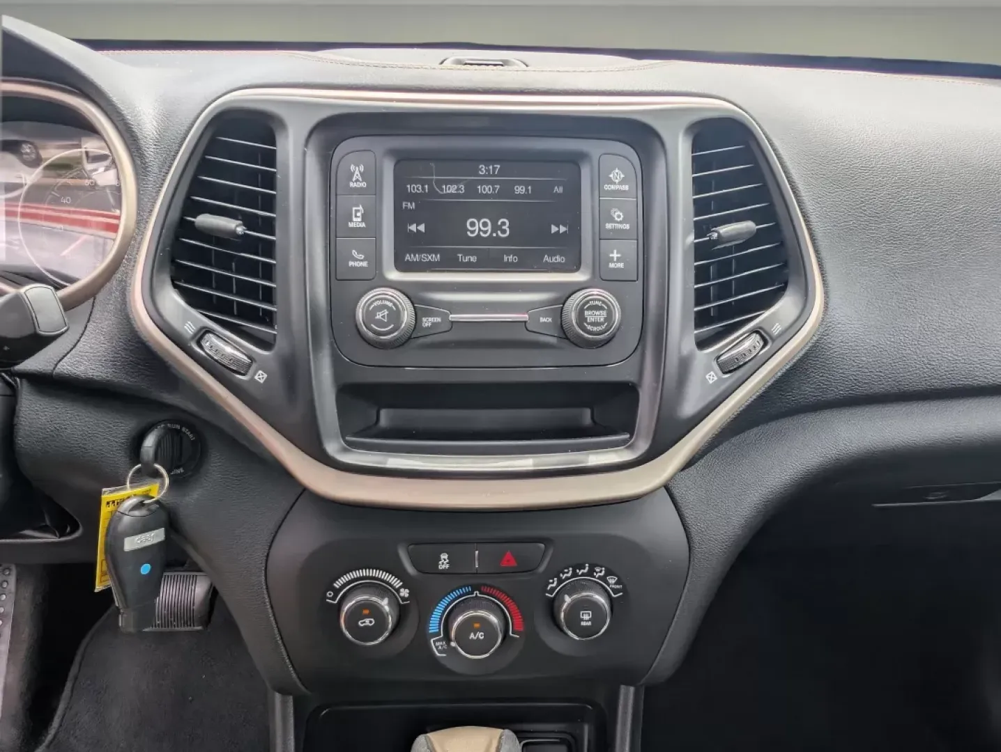2015 /Black Jeep Cherokee Sport (1C4PJLAB8FW) with an Other engine, located at 5115 14th Ave., Columbus, GA, 31904, (706) 323-0345, 32.511494, -84.971046 - **Discover Adventure with the 2015 Jeep Cherokee Sport - Perfect for Your Next Journey!**<br /> <br /> Are you looking for a vehicle that can seamlessly transition from your daily commute to weekend getaways? The 2015 Jeep Cherokee Sport is your ideal companion, designed for those with an adventurou - Photo#12