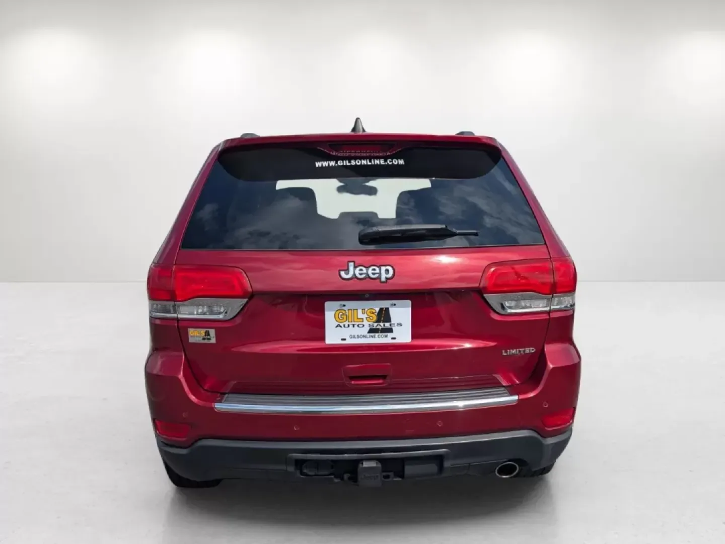 2015 /Lt Frost Beige/Black Jeep Grand Cherokee Limited (1C4RJEBG6FC) with an Other engine, located at 3959 U.S. 80 W, Phenix City, AL, 36870, (334) 297-4885, 32.469296, -85.135185 - Experience life's adventures with the 2015 Jeep Grand Cherokee Limited, available now at Gils Auto in Phenix City, AL. This sport utility vehicle is designed for those who seek freedom on the open road without compromising on comfort or style. Whether you're planning a weekend getaway or need a reli - Photo#6