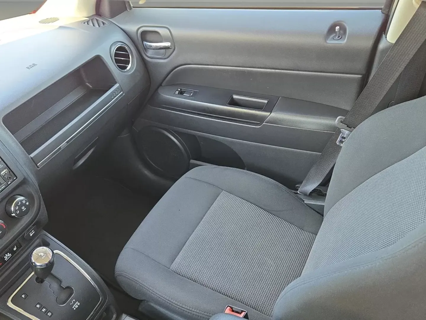 2015 /Dark Slate Gray Jeep Patriot Latitude (1C4NJPFBXFD) with an Other engine, located at 804 22nd Ave, Phenix City, AL, 36870, (334) 297-1860, 32.484749, -85.024475 - 2015 Jeep Patriot Latitude - Photo#14