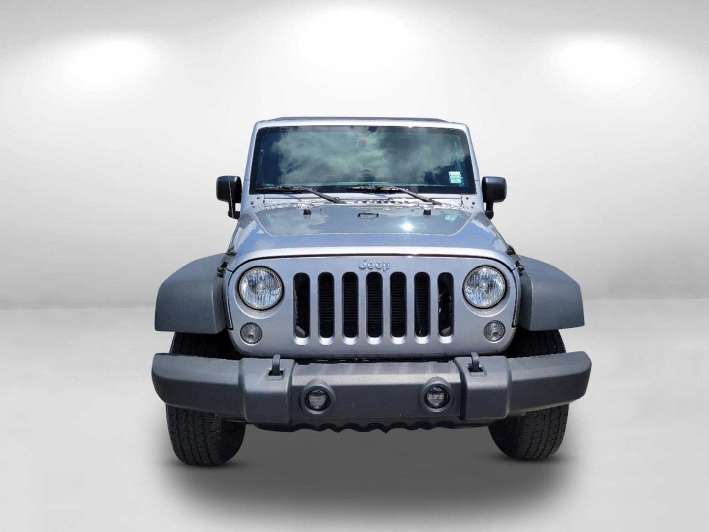 2015 Billet Silver Metallic Clearcoat /Black Jeep Wrangler Unlimited Sport (1C4HJWDG2FL) with an Regular Unleaded V-6 3.6 L/220 engine, 5-Speed Automatic w/OD transmission, located at 7000 Northlake Connector, Columbus, GA, 31904, (706) 987-8085, 32.524975, -84.978134 - 2015 Jeep Wrangler Unlimited Sport - Photo#3