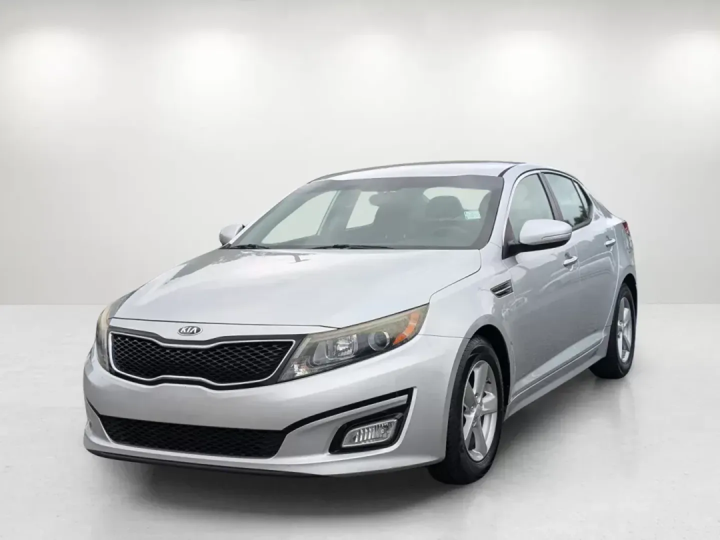 2015 /Black Kia Optima LX (5XXGM4A78FG) with an Regular Unleaded I-4 2.4 L/144 engine, 6-Speed Automatic w/OD transmission, located at 5115 14th Ave., Columbus, GA, 31904, (706) 323-0345, 32.511494, -84.971046 - 2015 Kia Optima LX - Photo#0