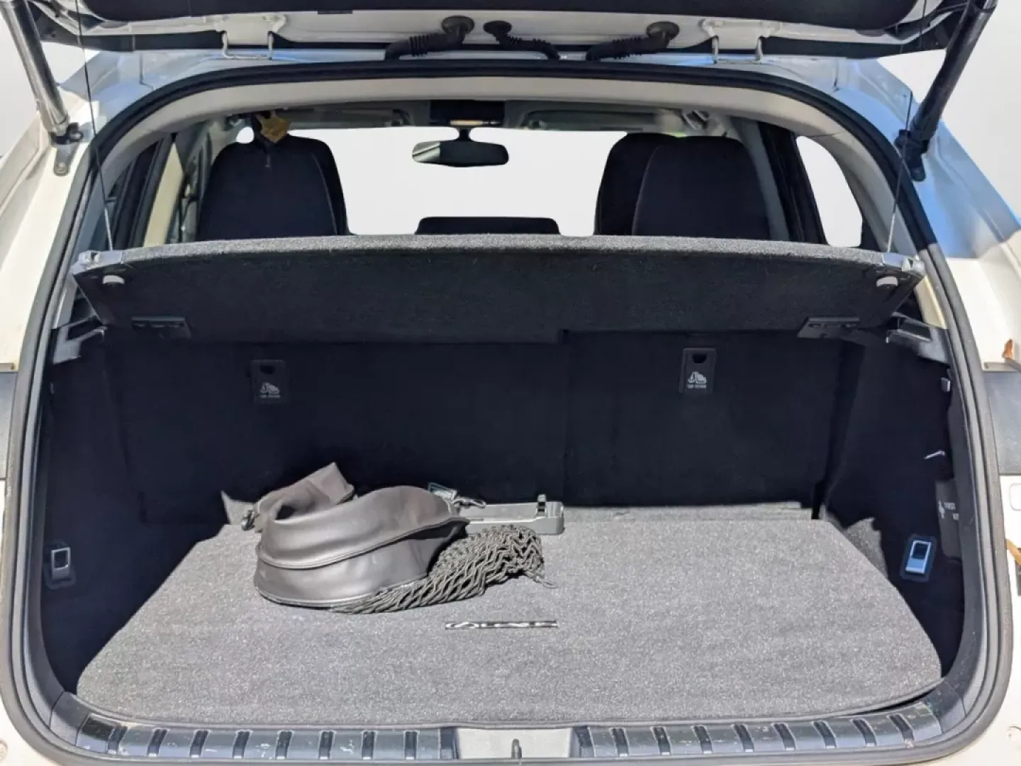 2015 Lexus NX 200t (JTJYARBZ0F2) with an Other engine, located at 1430 Gateway Drive, Opelika, AL, 36801, (334) 239-0944, 32.637871, -85.409790 - Discover the perfect blend of luxury and practicality with the 2015 Lexus NX 200t, available now at Gils Auto in Phenix City, AL. Designed for those who need a reliable vehicle for both daily commutes and weekend adventures, this stylish SUV is particularly well-suited for budget-conscious buyers se - Photo#9