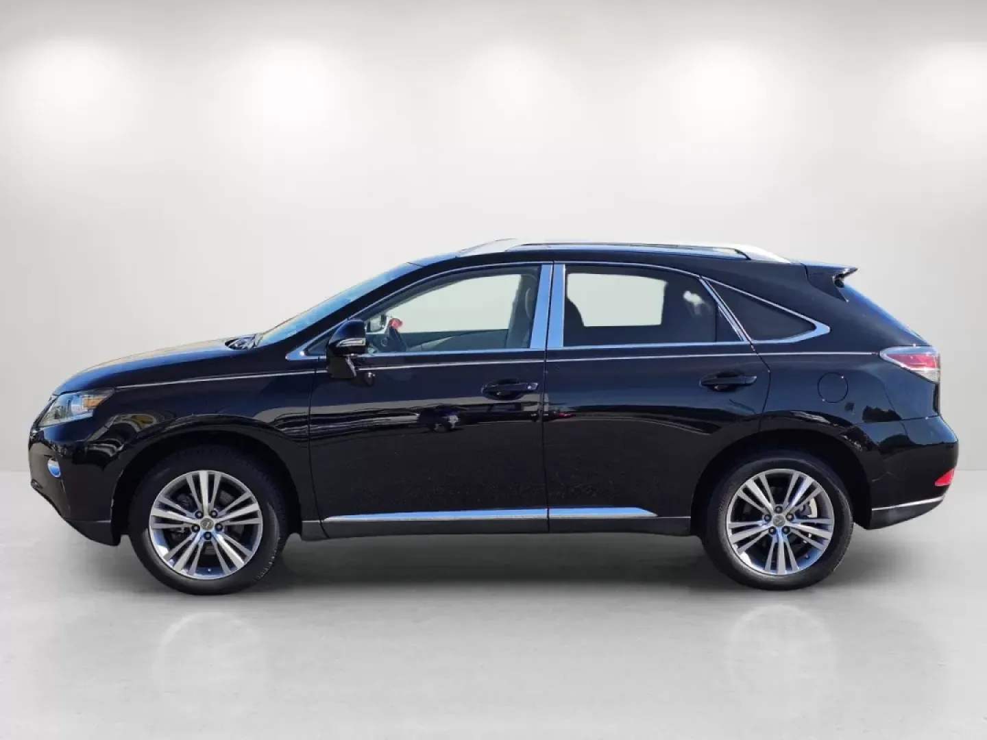 2015 Lexus RX 350 (2T2ZK1BA0FC) with an Other engine, located at 5115 14th Ave., Columbus, GA, 31904, (706) 323-0345, 32.511494, -84.971046 - Elevate your lifestyle with the 2015 Lexus RX 350, a luxurious SUV perfectly suited for growing families, busy commuters, or anyone seeking stylish comfort on their travels. With its sleek black exterior and spacious interior, this vehicle is more than just a mode of transportation; it's a lifestyle - Photo#7