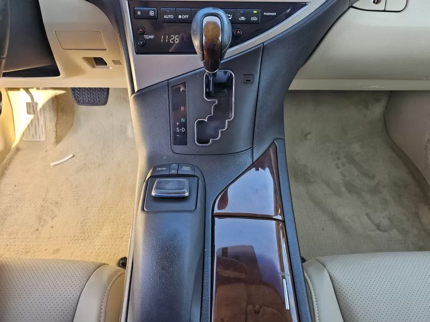 2015 Lexus RX 350 (2T2ZK1BA0FC) with an Other engine, located at 5115 14th Ave., Columbus, GA, 31904, (706) 323-0345, 32.511494, -84.971046 - Elevate your lifestyle with the 2015 Lexus RX 350, a luxurious SUV perfectly suited for growing families, busy commuters, or anyone seeking stylish comfort on their travels. With its sleek black exterior and spacious interior, this vehicle is more than just a mode of transportation; it's a lifestyle - Photo#12