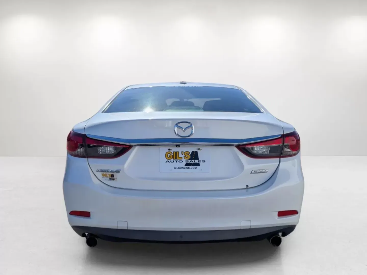 2015 /Black Mazda Mazda6 i Touring (JM1GJ1V63F1) with an Other engine, located at 1430 Gateway Drive, Opelika, AL, 36801, (334) 239-0944, 32.637871, -85.409790 - Experience the perfect blend of style, comfort, and performance with this stunning 2015 Mazda6 i Touring, available now at Gils Auto in Phenix City, AL. If you're seeking a reliable and sophisticated vehicle that fits seamlessly into your busy lifestyle-whether it's for your daily commute, family ou - Photo#5