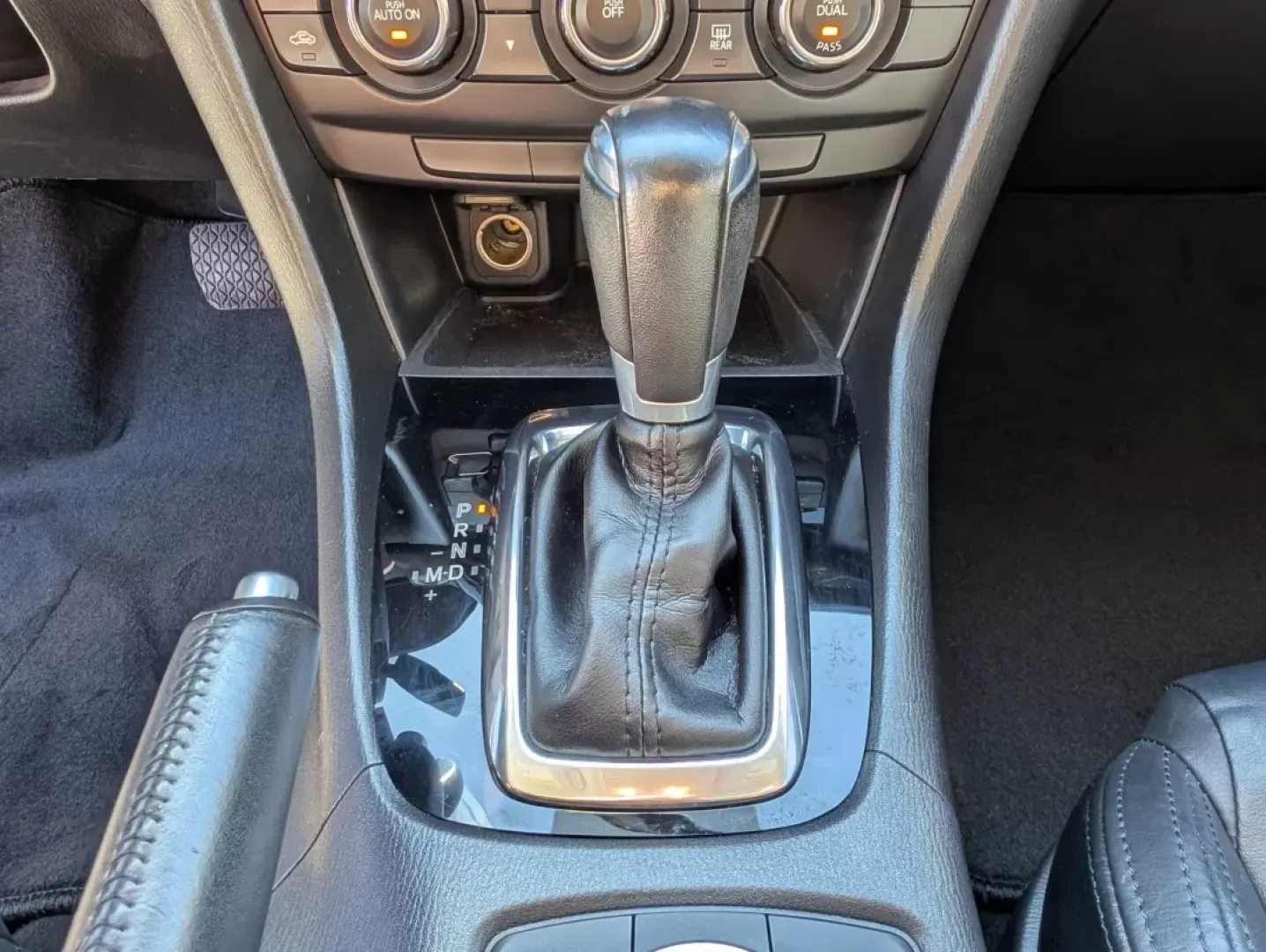 2015 /Black Mazda Mazda6 i Touring (JM1GJ1V63F1) with an Other engine, located at 1430 Gateway Drive, Opelika, AL, 36801, (334) 239-0944, 32.637871, -85.409790 - Experience the perfect blend of style, comfort, and performance with this stunning 2015 Mazda6 i Touring, available now at Gils Auto in Phenix City, AL. If you're seeking a reliable and sophisticated vehicle that fits seamlessly into your busy lifestyle-whether it's for your daily commute, family ou - Photo#13