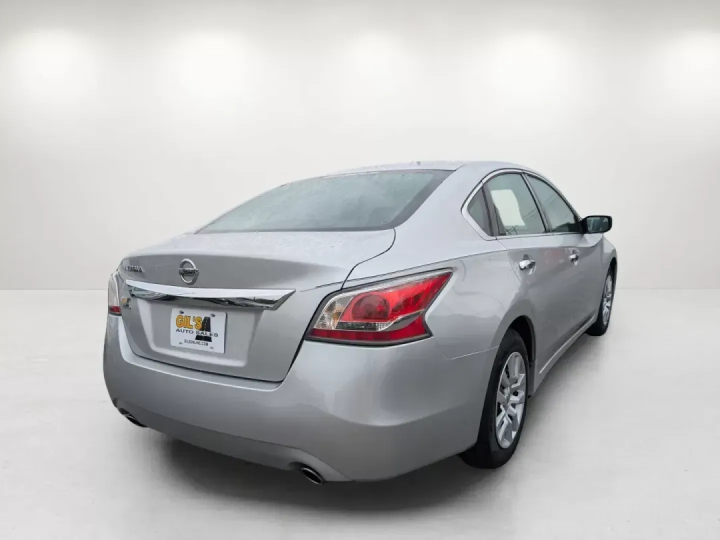 2015 /Charcoal Nissan Altima 2.5 (1N4AL3AP8FC) with an Regular Unleaded I-4 2.5 L/152 engine, 1-Speed CVT w/OD transmission, located at 5115 14th Ave., Columbus, GA, 31904, (706) 323-0345, 32.511494, -84.971046 - 2015 Nissan Altima 2.5 - Photo#4