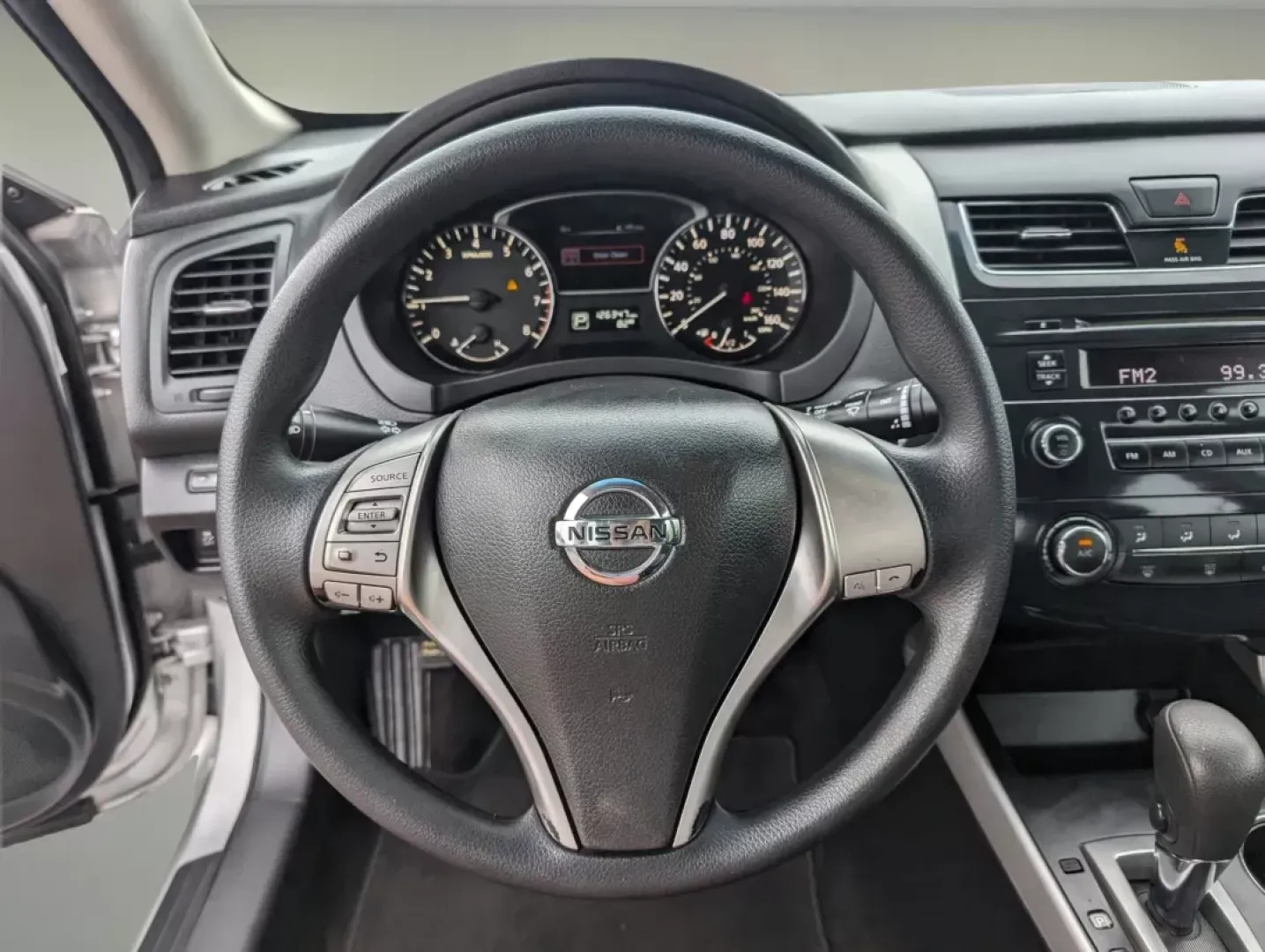 2015 /Charcoal Nissan Altima 2.5 (1N4AL3AP8FC) with an Regular Unleaded I-4 2.5 L/152 engine, 1-Speed CVT w/OD transmission, located at 5115 14th Ave., Columbus, GA, 31904, (706) 323-0345, 32.511494, -84.971046 - 2015 Nissan Altima 2.5 - Photo#15