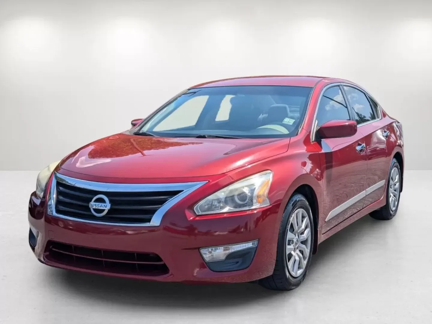 2015 /Beige Nissan Altima 2.5 S (1N4AL3APXFC) with an Other engine, located at 5115 14th Ave., Columbus, GA, 31904, (706) 323-0345, 32.511494, -84.971046 - **Discover Your Next Adventure with the 2015 Nissan Altima at Gils Auto!**<br /> <br /> Are you looking for a reliable vehicle that effortlessly transitions from daily commutes to weekend getaways? Look no further than the 2015 Nissan Altima! This sedan is designed for those who crave a blend of com - Photo#0
