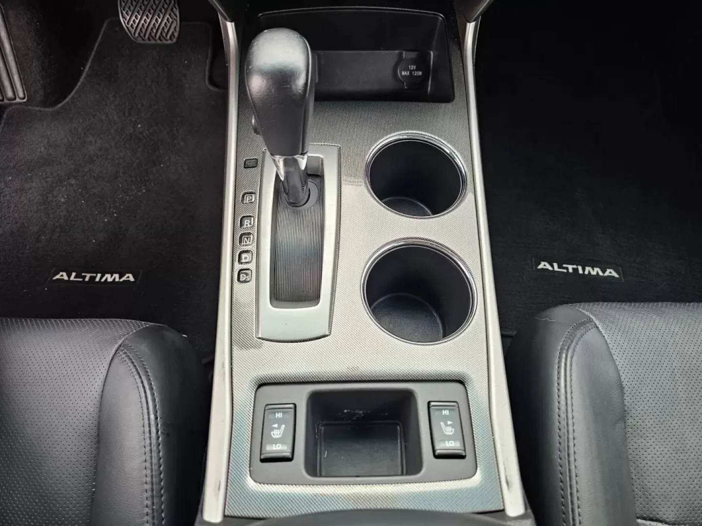 2015 /Charcoal Nissan Altima 2.5 SL (1N4AL3AP5FC) with an Other engine, located at 3959 U.S. 80 W, Phenix City, AL, 36870, (334) 297-4885, 32.469296, -85.135185 - ### Discover Your Next Adventure with the 2015 Nissan Altima 2.5 SL at Gils Auto!<br /> <br /> Are you searching for a reliable vehicle that combines style, comfort, and advanced technology? Look no further! The 2015 Nissan Altima 2.5 SL is perfect for those long commutes or weekend getaways, provid - Photo#13