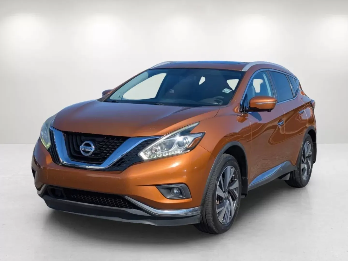 2015 /Brown Nissan Murano Platinum (5N1AZ2MG5FN) with an Other engine, located at 3959 U.S. 80 W, Phenix City, AL, 36870, (334) 297-4885, 32.469296, -85.135185 - Experience the perfect blend of style, comfort, and advanced technology with the stunning 2015 Nissan Murano Platinum, now available at Gils Auto in Phenix City, AL. Whether you're commuting during the week or embarking on weekend getaways with family and friends, this SUV is designed for those who - Photo#1