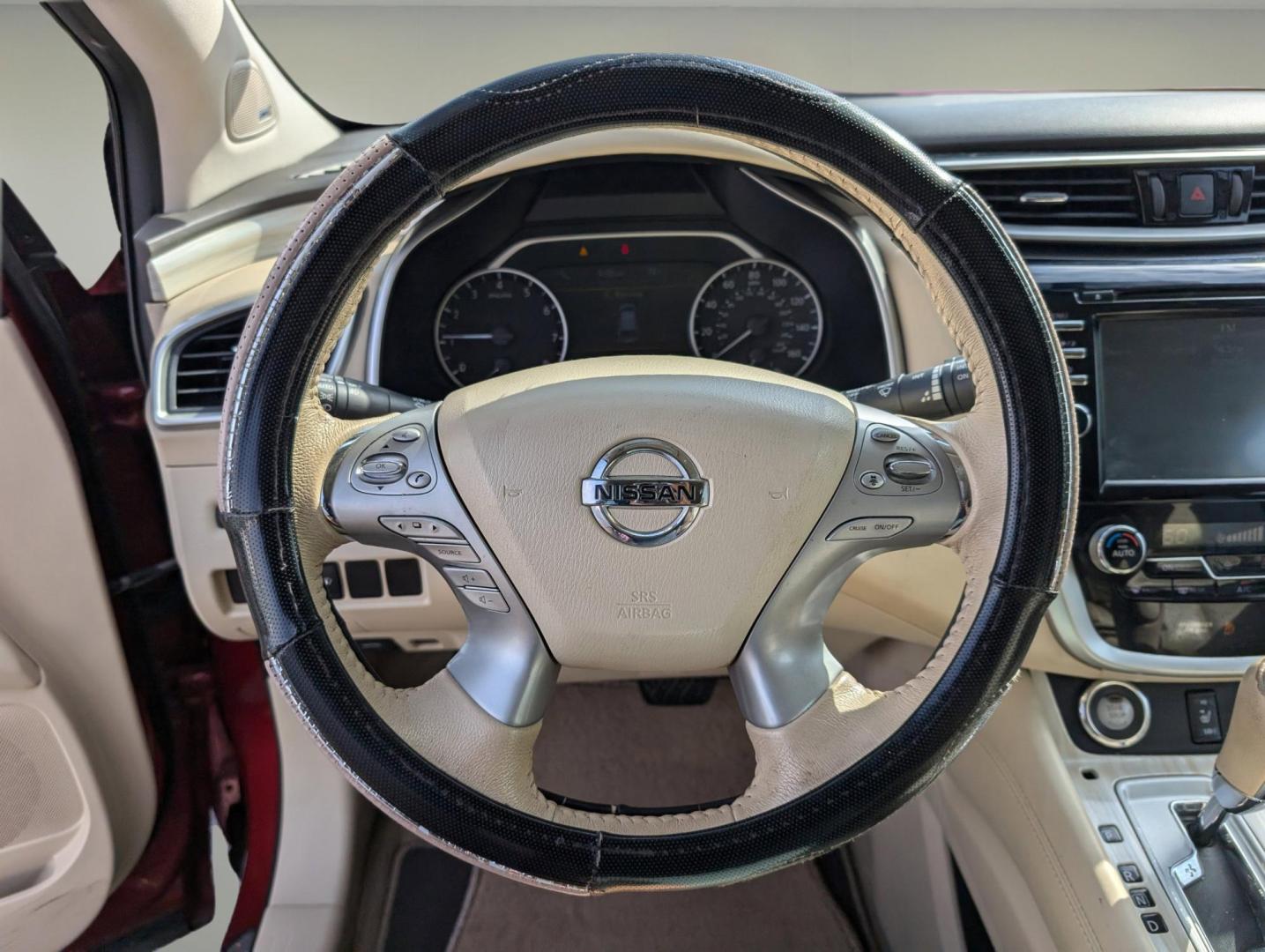 2015 /Beige Nissan Murano SL (5N1AZ2MG7FN) with an Regular Unleaded V-6 3.5 L/213 engine, 1-Speed CVT w/OD transmission, located at 3959 U.S. 80 W, Phenix City, AL, 36870, (334) 297-4885, 32.469296, -85.135185 - 2015 Nissan Murano SL - Photo#15