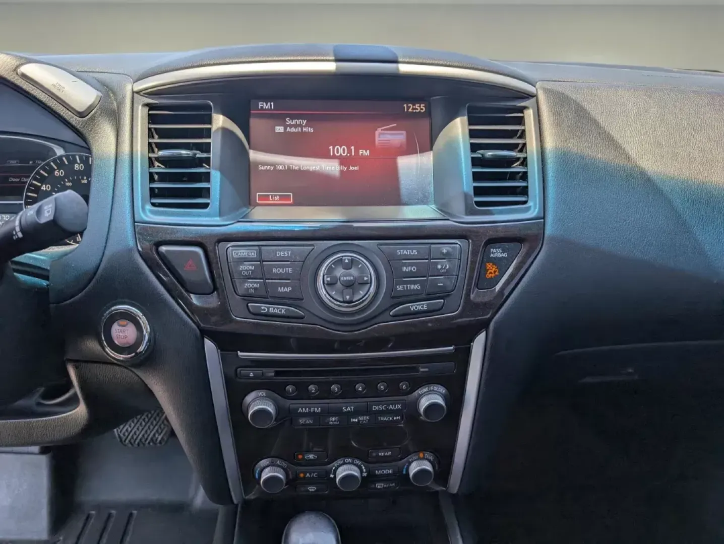 2015 /Charcoal Nissan Pathfinder SL (5N1AR2MM3FC) with an Regular Unleaded V-6 3.5 L/213 engine, 1-Speed CVT w/OD transmission, located at 5115 14th Ave., Columbus, GA, 31904, (706) 323-0345, 32.511494, -84.971046 - **Discover Your Next Adventure with the 2015 Nissan Pathfinder SL at Gils Auto - Columbus!**<br /> <br /> Are you ready for weekend getaways or daily commutes that blend comfort, style, and capability? The 2015 Nissan Pathfinder SL is the perfect SUV for families, adventurers, and anyone looking for - Photo#15