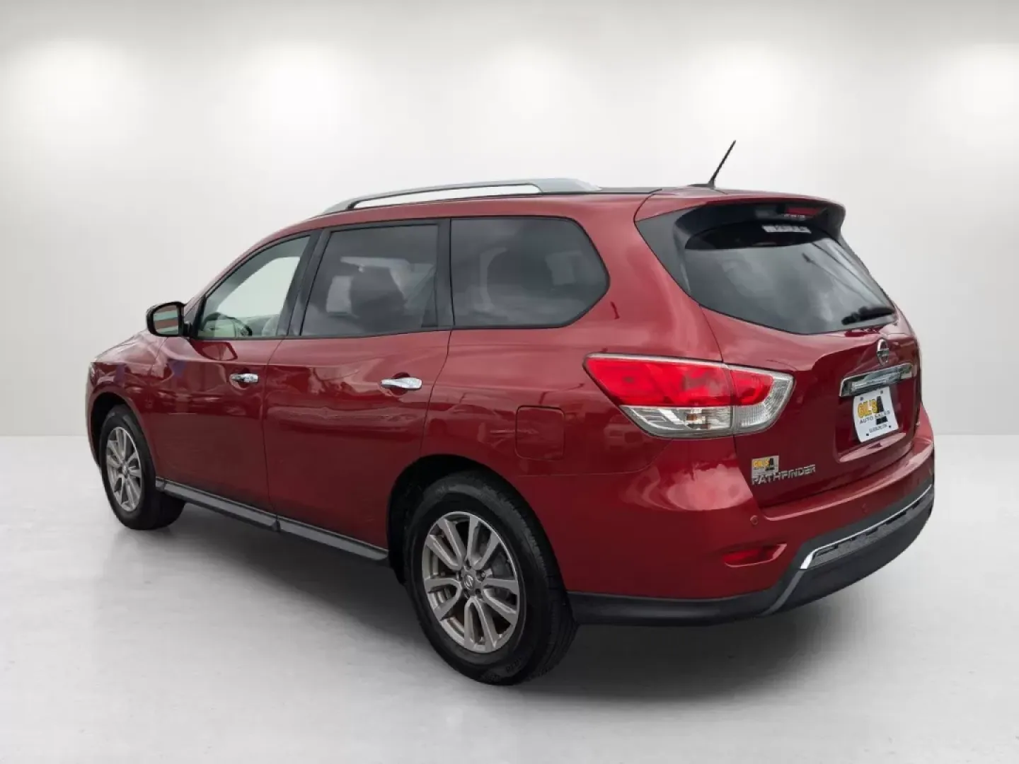 2015 Nissan Pathfinder SV (5N1AR2MN3FC) with an Other engine, located at 5115 14th Ave., Columbus, GA, 31904, (706) 323-0345, 32.511494, -84.971046 - 2015 Nissan Pathfinder SV - Photo#6