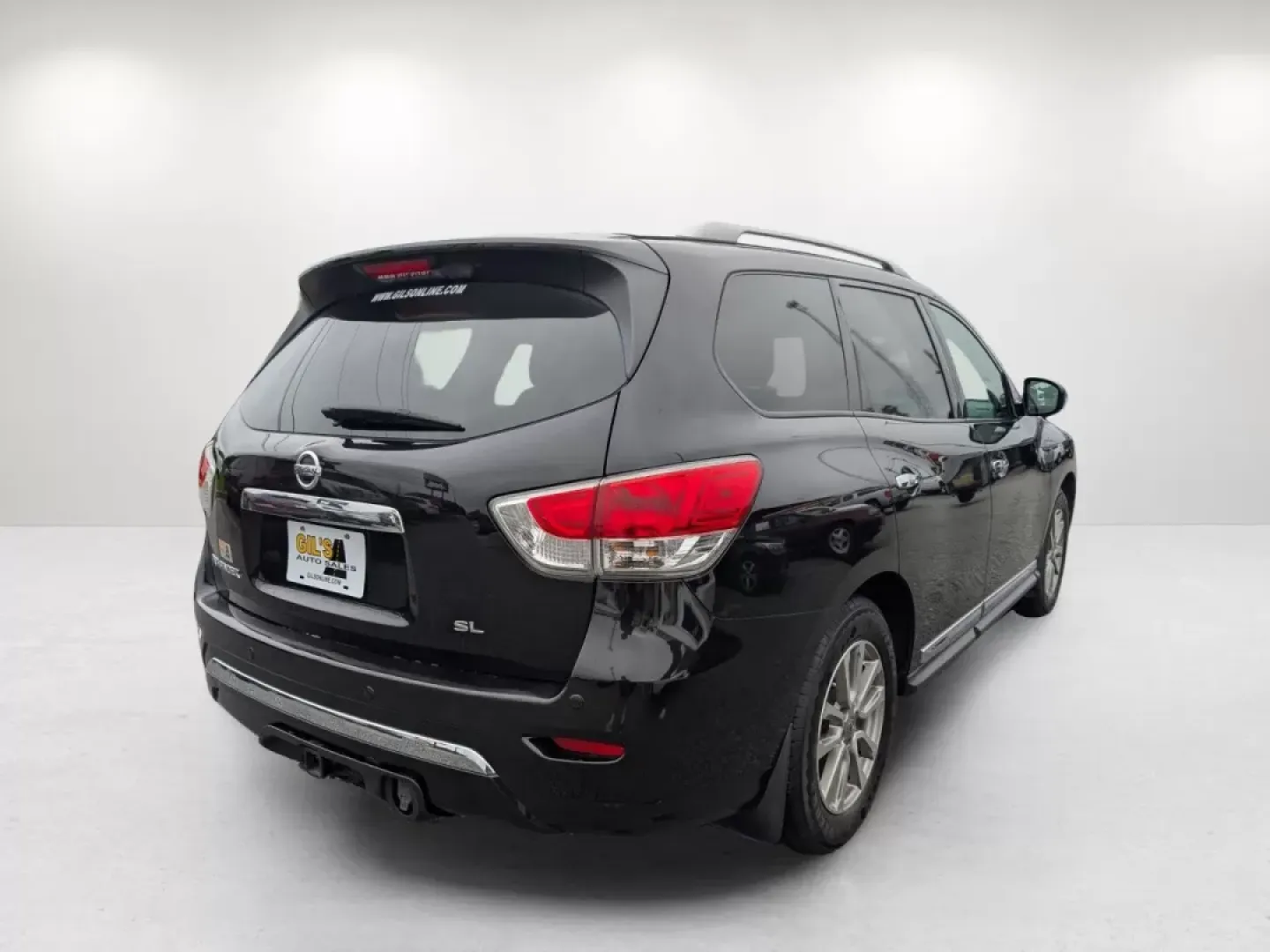 2015 /Charcoal Nissan Pathfinder SL (5N1AR2MN6FC) with an Other engine, located at 3959 U.S. 80 W, Phenix City, AL, 36870, (334) 297-4885, 32.469296, -85.135185 - Discover the perfect blend of luxury and utility with this 2015 Nissan Pathfinder SL, designed for families and adventurers alike! Whether you're navigating busy streets for your daily commute or embarking on unforgettable road trips, this versatile SUV is ready to elevate your lifestyle. With its s - Photo#4