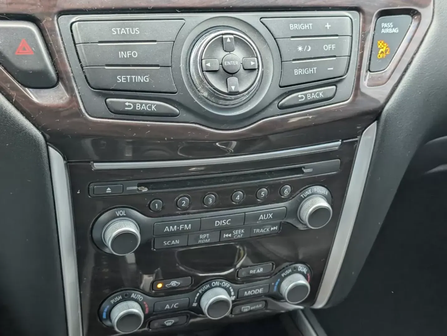 2015 /Charcoal Nissan Pathfinder SL (5N1AR2MN5FC) with an Other engine, located at 3959 U.S. 80 W, Phenix City, AL, 36870, (334) 297-4885, 32.469296, -85.135185 - **Experience Adventure with the 2015 Nissan Pathfinder SL at Gils Auto - Phenix City!**<br /> <br /> Are you ready to elevate your family trips, weekend getaways, or daily commutes? The 2015 Nissan Pathfinder SL is your ticket to an exciting lifestyle filled with adventure and comfort. Perfect for g - Photo#16