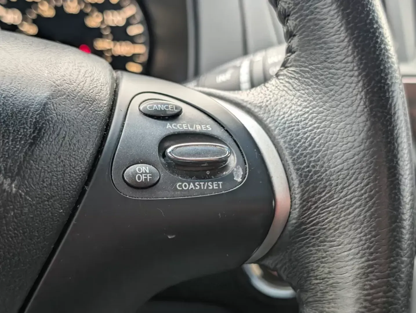 2015 /Charcoal Nissan Pathfinder SL (5N1AR2MN5FC) with an Other engine, located at 3959 U.S. 80 W, Phenix City, AL, 36870, (334) 297-4885, 32.469296, -85.135185 - **Experience Adventure with the 2015 Nissan Pathfinder SL at Gils Auto - Phenix City!**<br /> <br /> Are you ready to elevate your family trips, weekend getaways, or daily commutes? The 2015 Nissan Pathfinder SL is your ticket to an exciting lifestyle filled with adventure and comfort. Perfect for g - Photo#19