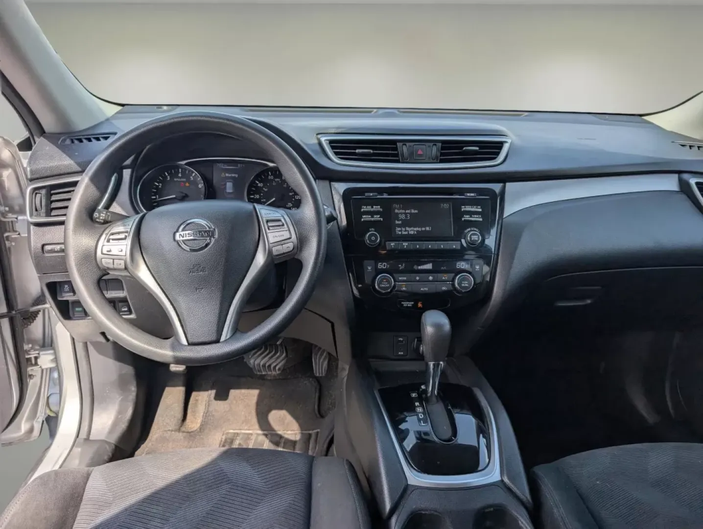 2015 /Charcoal Nissan Rogue SV (KNMAT2MV9FP) with an Other engine, located at 7000 Northlake Connector, Columbus, GA, 31904, (706) 987-8085, 32.524975, -84.978134 - ### Experience Adventure in Comfort: 2015 Nissan Rogue SV AWD at Gils Auto in Phenix City, AL<br /> <br /> Are you on the hunt for a versatile and reliable SUV that fits seamlessly into your lifestyle? Look no further than this stunning 2015 Nissan Rogue SV AWD, available now at Gils Auto in Phenix - Photo#11