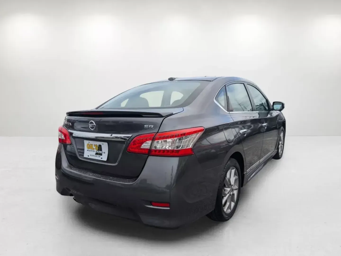 2015 /Charcoal Nissan Sentra SR (3N1AB7AP5FY) with an Other engine, located at 7000 Northlake Connector, Columbus, GA, 31904, (706) 987-8085, 32.524975, -84.978134 - If you're in the market for a reliable sedan that can seamlessly fit into your busy lifestyle, look no further than this 2015 Nissan Sentra SR at Gils Auto - Columbus #2. Located at 7000 Northlake Connector, Columbus, GA 31904, our Buy Here Pay Here dealership specializes in helping individuals from - Photo#4