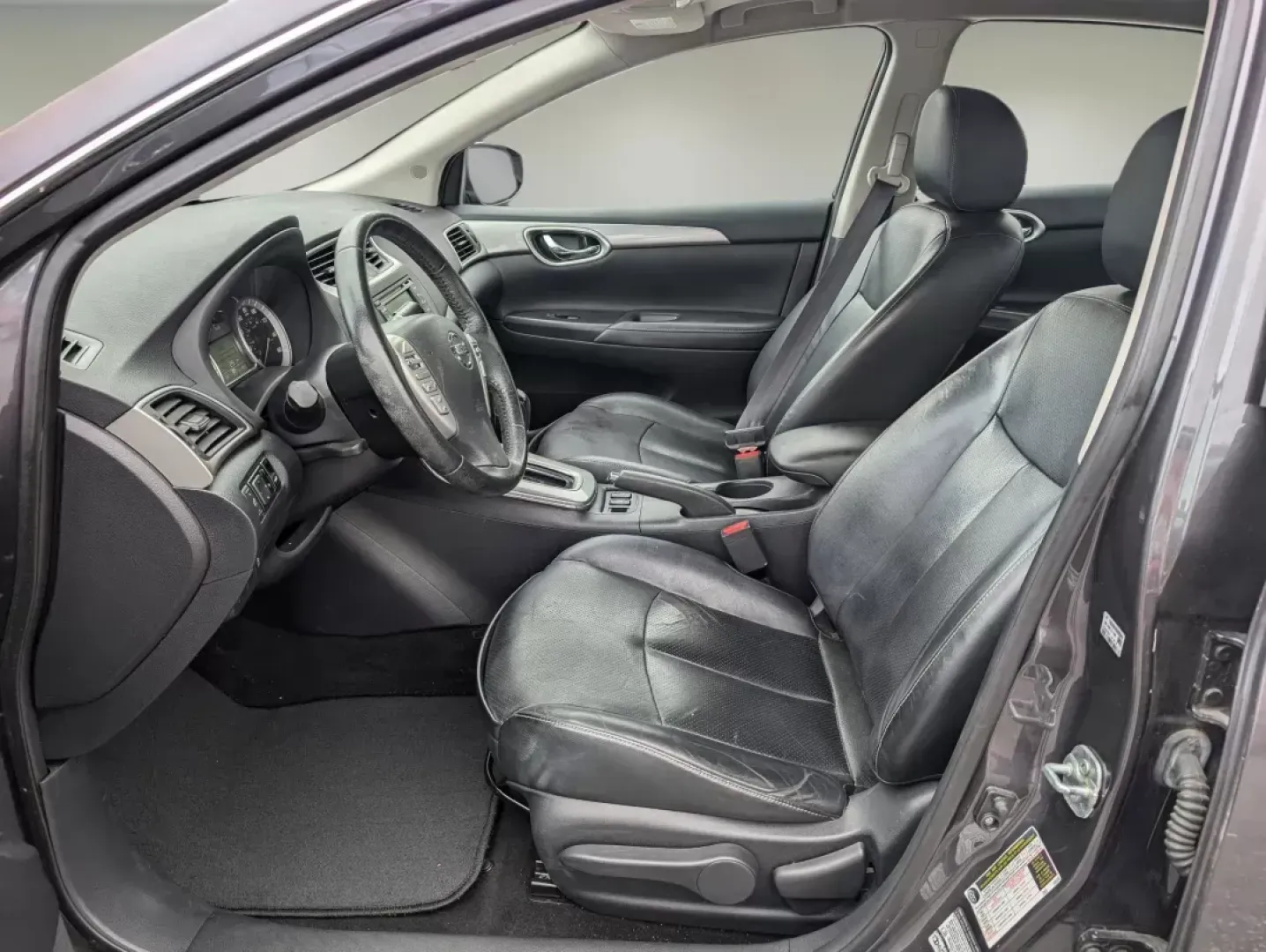 2015 /Charcoal Nissan Sentra SR (3N1AB7AP5FY) with an Other engine, located at 7000 Northlake Connector, Columbus, GA, 31904, (706) 987-8085, 32.524975, -84.978134 - If you're in the market for a reliable sedan that can seamlessly fit into your busy lifestyle, look no further than this 2015 Nissan Sentra SR at Gils Auto - Columbus #2. Located at 7000 Northlake Connector, Columbus, GA 31904, our Buy Here Pay Here dealership specializes in helping individuals from - Photo#9