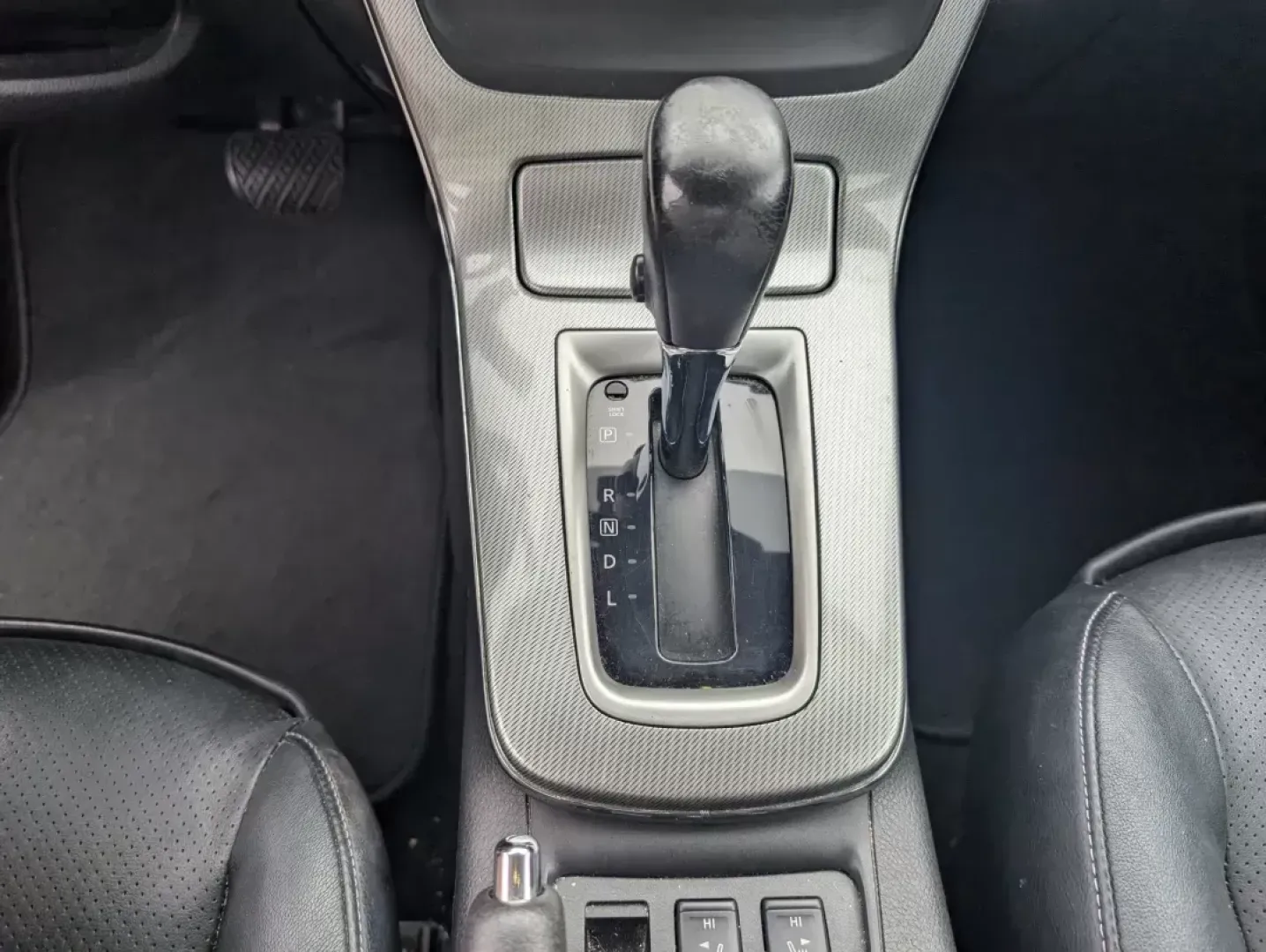 2015 /Charcoal Nissan Sentra SR (3N1AB7AP5FY) with an Other engine, located at 7000 Northlake Connector, Columbus, GA, 31904, (706) 987-8085, 32.524975, -84.978134 - If you're in the market for a reliable sedan that can seamlessly fit into your busy lifestyle, look no further than this 2015 Nissan Sentra SR at Gils Auto - Columbus #2. Located at 7000 Northlake Connector, Columbus, GA 31904, our Buy Here Pay Here dealership specializes in helping individuals from - Photo#12