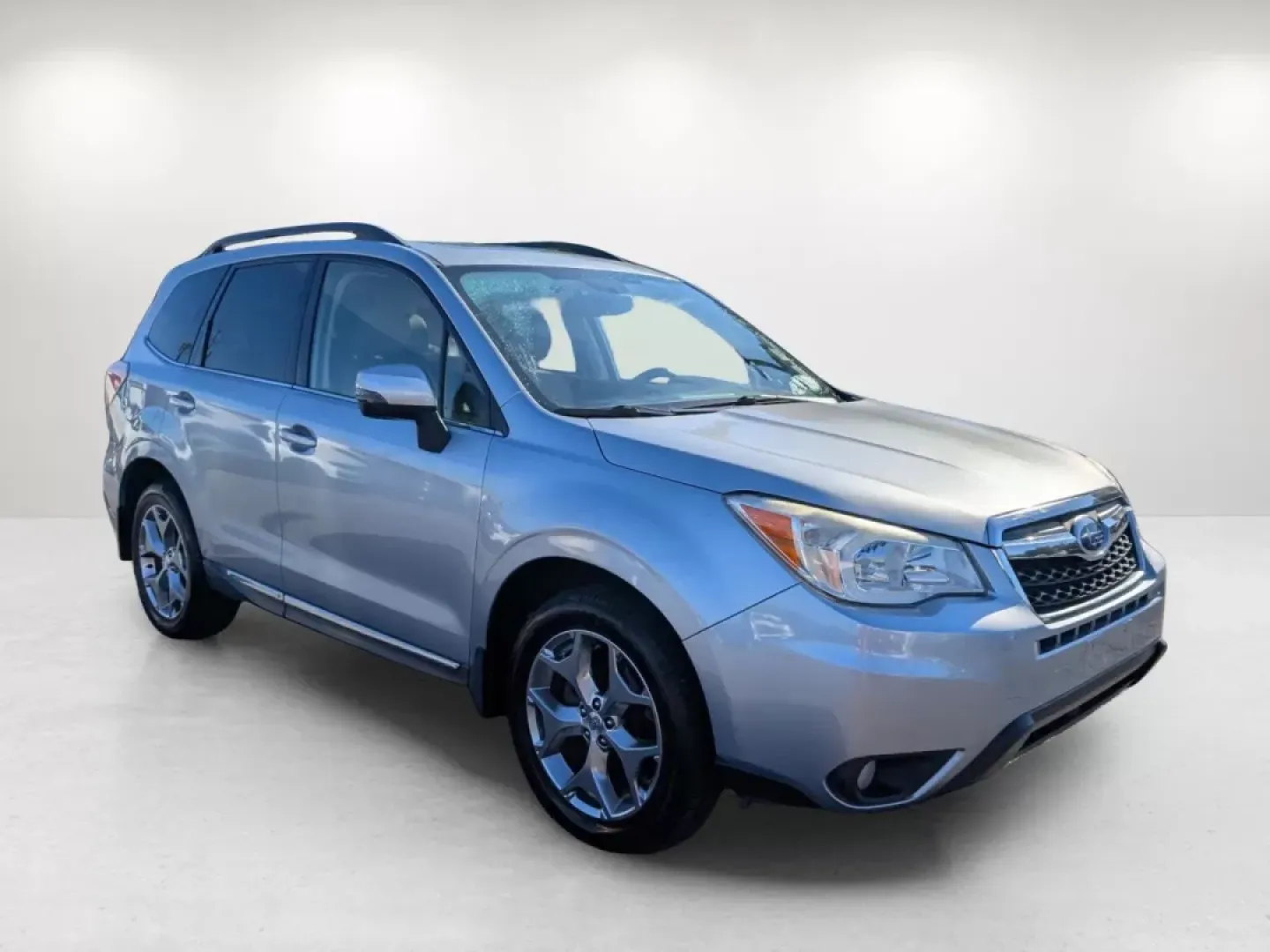 2015 /Gray Subaru Forester 2.5i Touring (JF2SJAWC7FH) with an Other engine, located at 804 22nd Ave, Phenix City, AL, 36870, (334) 297-1860, 32.484749, -85.024475 - **Explore the Outdoors with Confidence in This 2015 Subaru Forester!**<br /> <br /> Are you ready to embark on your next adventure? Whether you're a growing family seeking the perfect vehicle for weekend getaways or a commuter looking for a reliable ride for your daily drives, this 2015 Subaru Fores - Photo#2