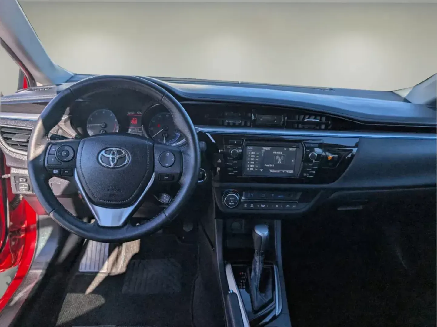 2015 Toyota Corolla S (2T1BURHE7FC) with an Regular Unleaded I-4 1.8 L/110 engine, 1-Speed CVT w/OD transmission, located at 7000 Northlake Connector, Columbus, GA, 31904, (706) 987-8085, 32.524975, -84.978134 - 2015 Toyota Corolla S - Photo#12
