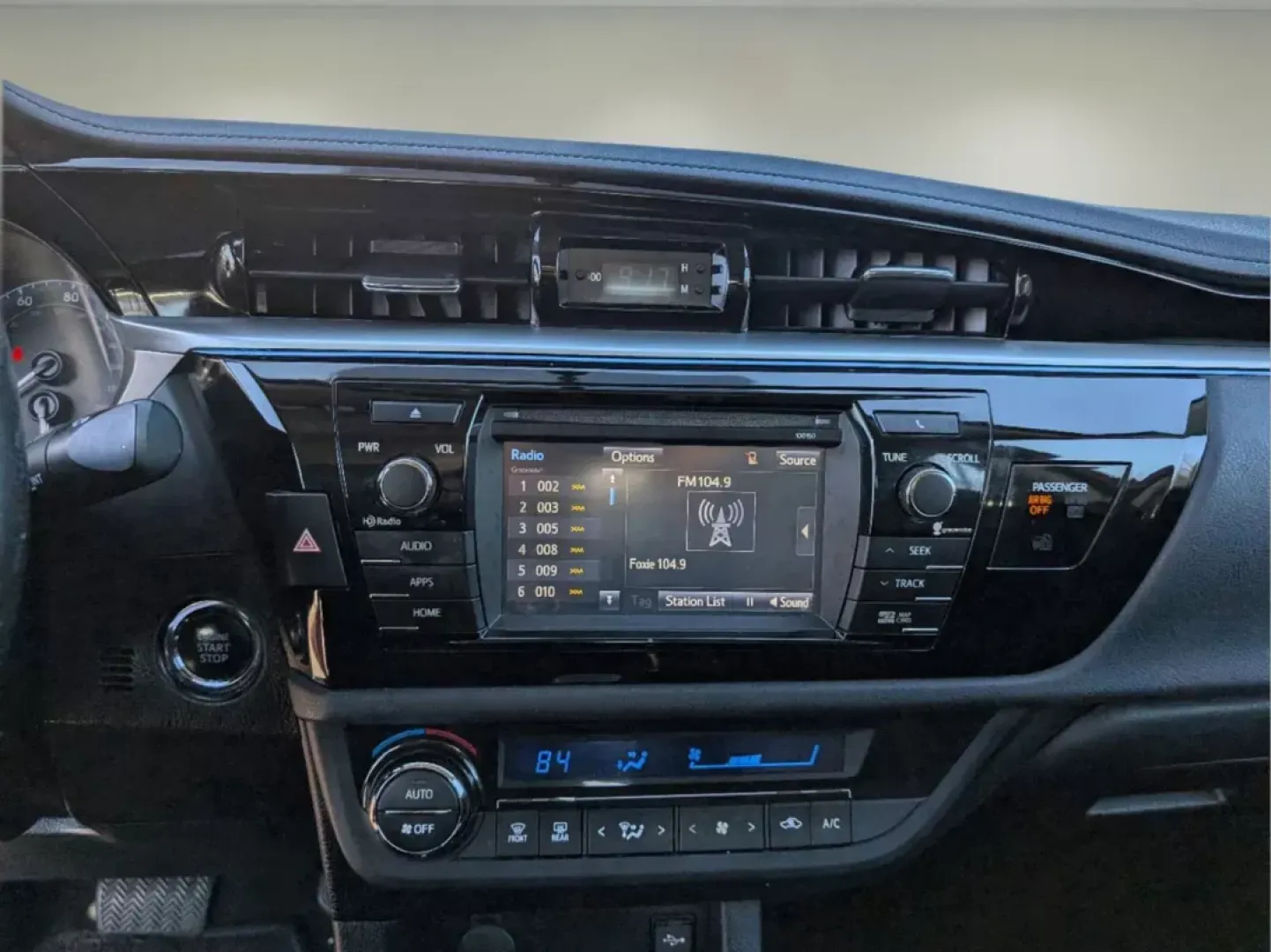 2015 Toyota Corolla S (2T1BURHE7FC) with an Regular Unleaded I-4 1.8 L/110 engine, 1-Speed CVT w/OD transmission, located at 7000 Northlake Connector, Columbus, GA, 31904, (706) 987-8085, 32.524975, -84.978134 - 2015 Toyota Corolla S - Photo#13
