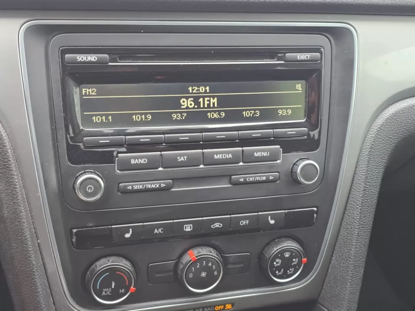 2015 Volkswagen Passat 1.8T S (1VWAT7A35FC) with an Other engine, located at 3959 U.S. 80 W, Phenix City, AL, 36870, (334) 297-4885, 32.469296, -85.135185 - **Discover the Perfect Blend of Comfort and Performance with the 2015 Volkswagen Passat! Ideal for Commuters and Growing Families Alike!**<br /> <br /> Are you searching for a dependable sedan that combines style, comfort, and functionality? Look no further than this 2015 Volkswagen Passat, availabl - Photo#15