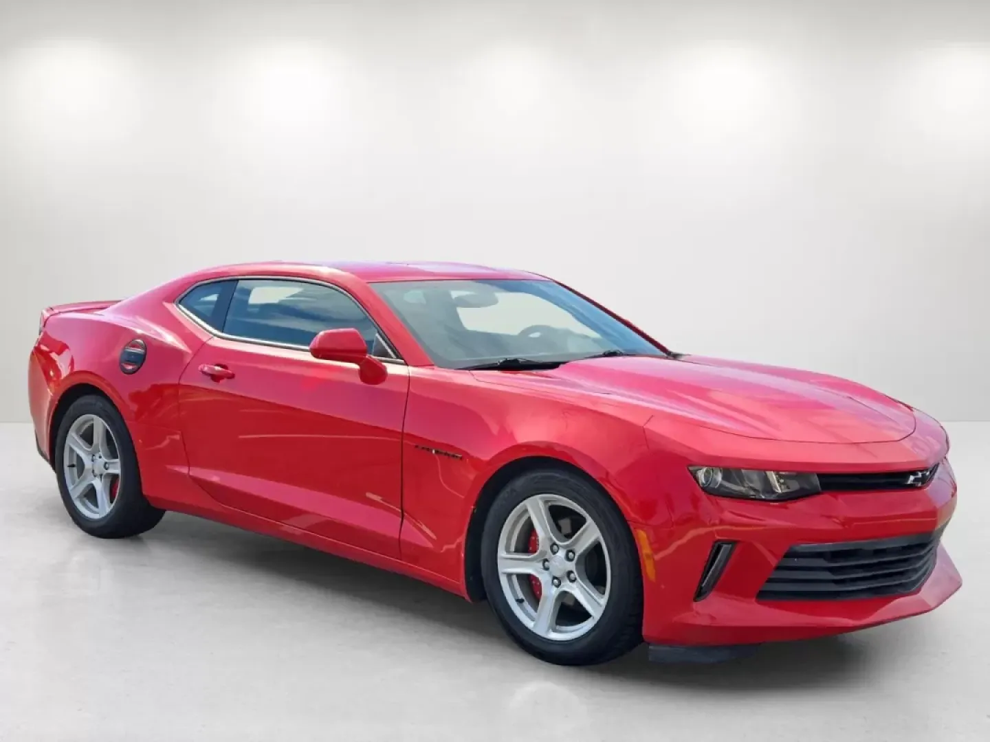 2016 /Jet Black Chevrolet Camaro 1LT (1G1FB1RX0G0) with an Other engine, located at 521 Old Farm Lane Rd, Prattville, AL, 36066, (334) 325-1505, 32.482460, -86.416367 - **Unleash Your Inner Adventurer with This 2016 Chevrolet Camaro at Gils Auto - Prattville!**<br /> <br /> Are you ready to elevate your driving experience? Whether you're navigating the daily grind of your commute, seeking a thrilling weekend escape, or simply wanting to turn heads on the streets of - Photo#4