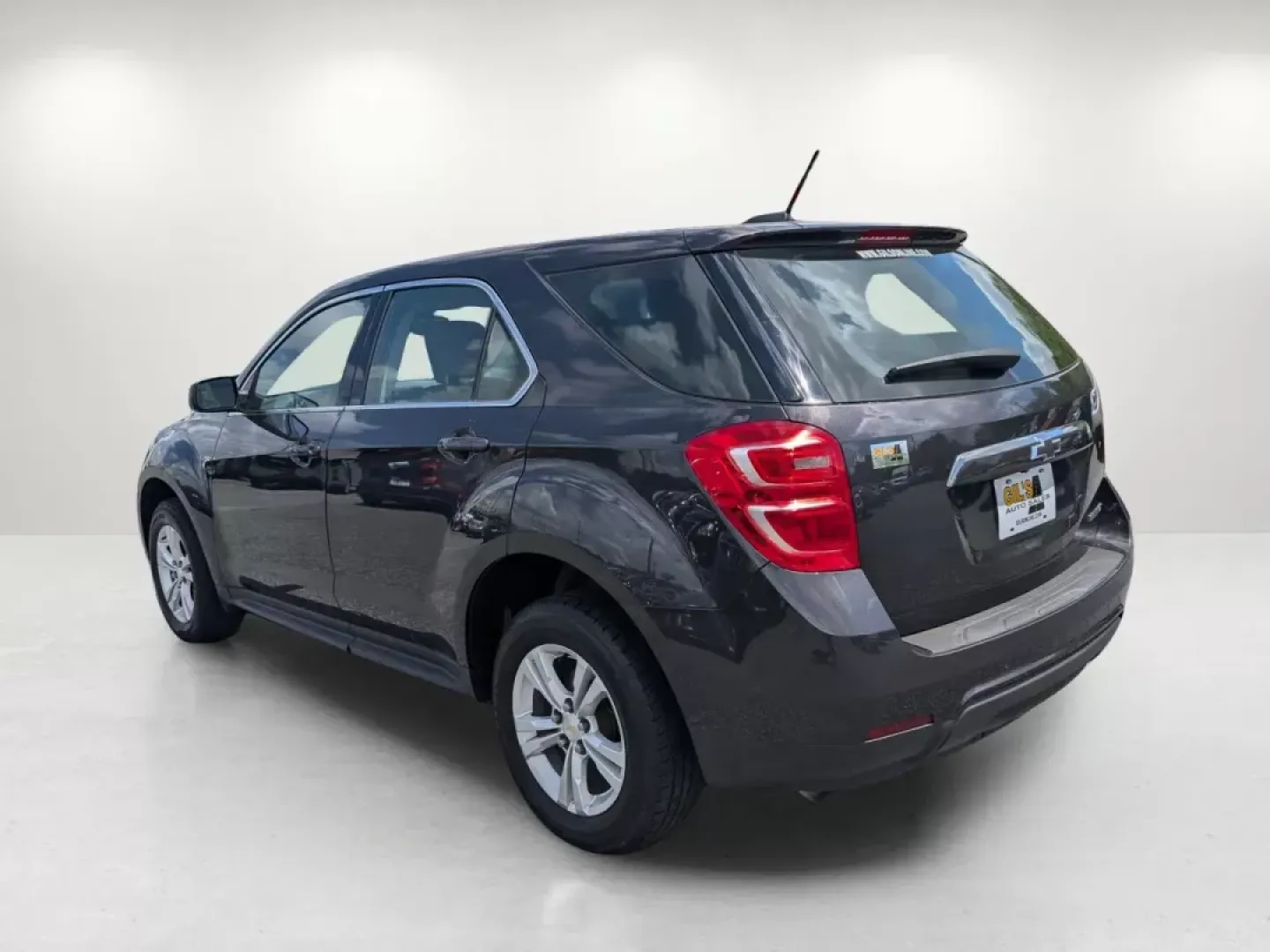 2016 /Jet Black Chevrolet Equinox LS (2GNALBEK9G6) with an Gas I4 2.4/145 engine, 6-Speed Automatic transmission, located at 804 22nd Ave, Phenix City, AL, 36870, (334) 297-1860, 32.484749, -85.024475 - **Experience Adventure with the 2016 Chevrolet Equinox LS Your Perfect Road Companion!**<br /> <br /> Are you ready to elevate your daily commute or embark on weekend adventures with family and friends? The 2016 Chevrolet Equinox LS is designed to meet the demands of modern lifestyles, making it a - Photo#7