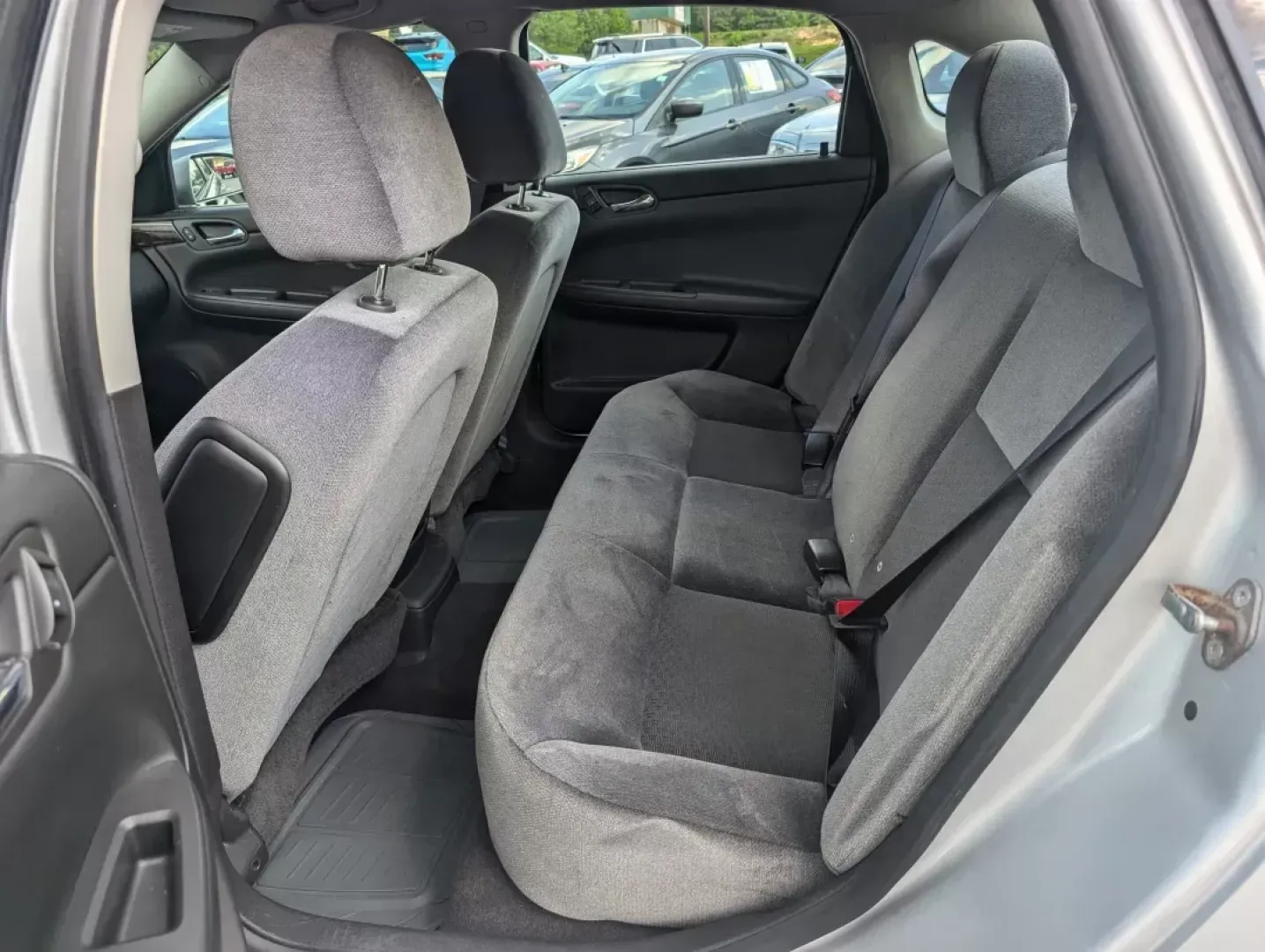 2016 /Ebony Chevrolet Impala Limited LS (2G1WA5E37G1) with an Other engine, located at 1430 Gateway Drive, Opelika, AL, 36801, (334) 239-0944, 32.637871, -85.409790 - **Discover the Perfect Companion for Every Journey: 2016 Chevrolet Impala Limited at Gils Auto in Opelika, AL!**<br /> <br /> Are you in search of a reliable sedan that seamlessly fits into your busy lifestyle? Look no further than this stunning 2016 Chevrolet Impala Limited, available now at Gils A - Photo#10