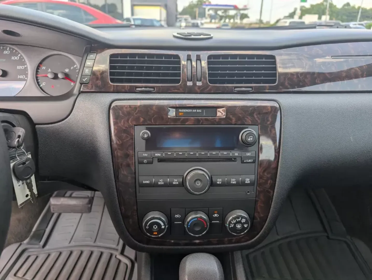 2016 /Ebony Chevrolet Impala Limited LS (2G1WA5E37G1) with an Other engine, located at 1430 Gateway Drive, Opelika, AL, 36801, (334) 239-0944, 32.637871, -85.409790 - **Discover the Perfect Companion for Every Journey: 2016 Chevrolet Impala Limited at Gils Auto in Opelika, AL!**<br /> <br /> Are you in search of a reliable sedan that seamlessly fits into your busy lifestyle? Look no further than this stunning 2016 Chevrolet Impala Limited, available now at Gils A - Photo#14