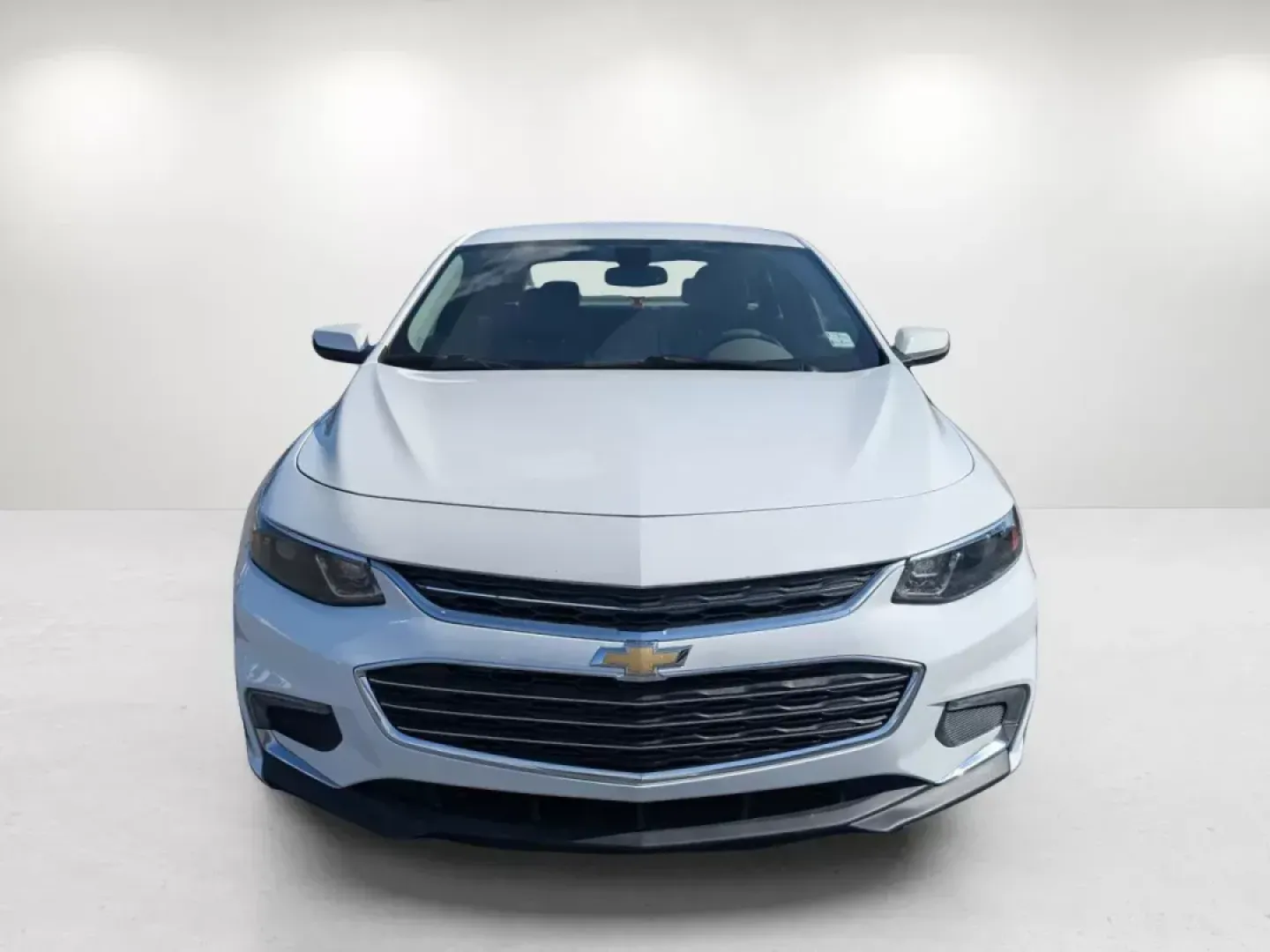 2016 /Dark Atmosphere/Medium Ash Gray Chevrolet Malibu LT (1G1ZE5ST7GF) with an Turbocharged Gas I4 1.5L/91 engine, 6-Speed Automatic transmission, located at 1430 Gateway Drive, Opelika, AL, 36801, (334) 239-0944, 32.637871, -85.409790 - 2016 Chevrolet Malibu LT - Photo#1