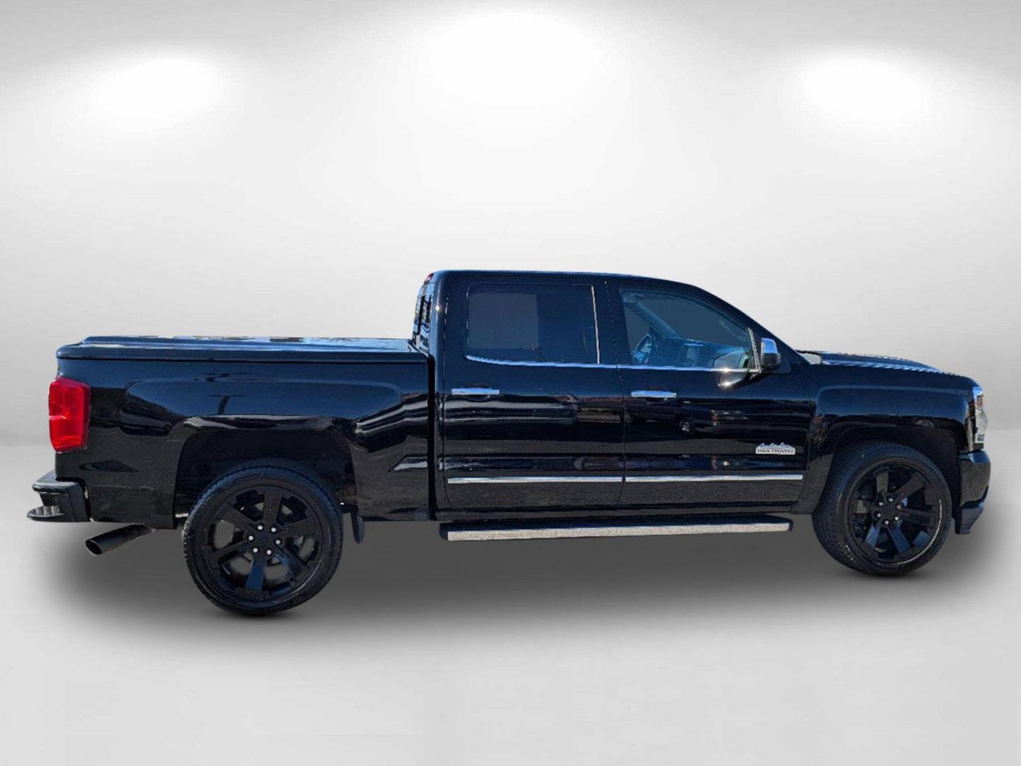 2016 /Saddle Chevrolet Silverado 1500 High Country (3GCPCTEJXGG) with an Gas V8 6.2L/376 engine, 8-Speed Automatic transmission, located at 7000 Northlake Connector, Columbus, GA, 31904, (706) 987-8085, 32.524975, -84.978134 - 2016 Chevrolet Silverado 1500 High Country - Photo#3