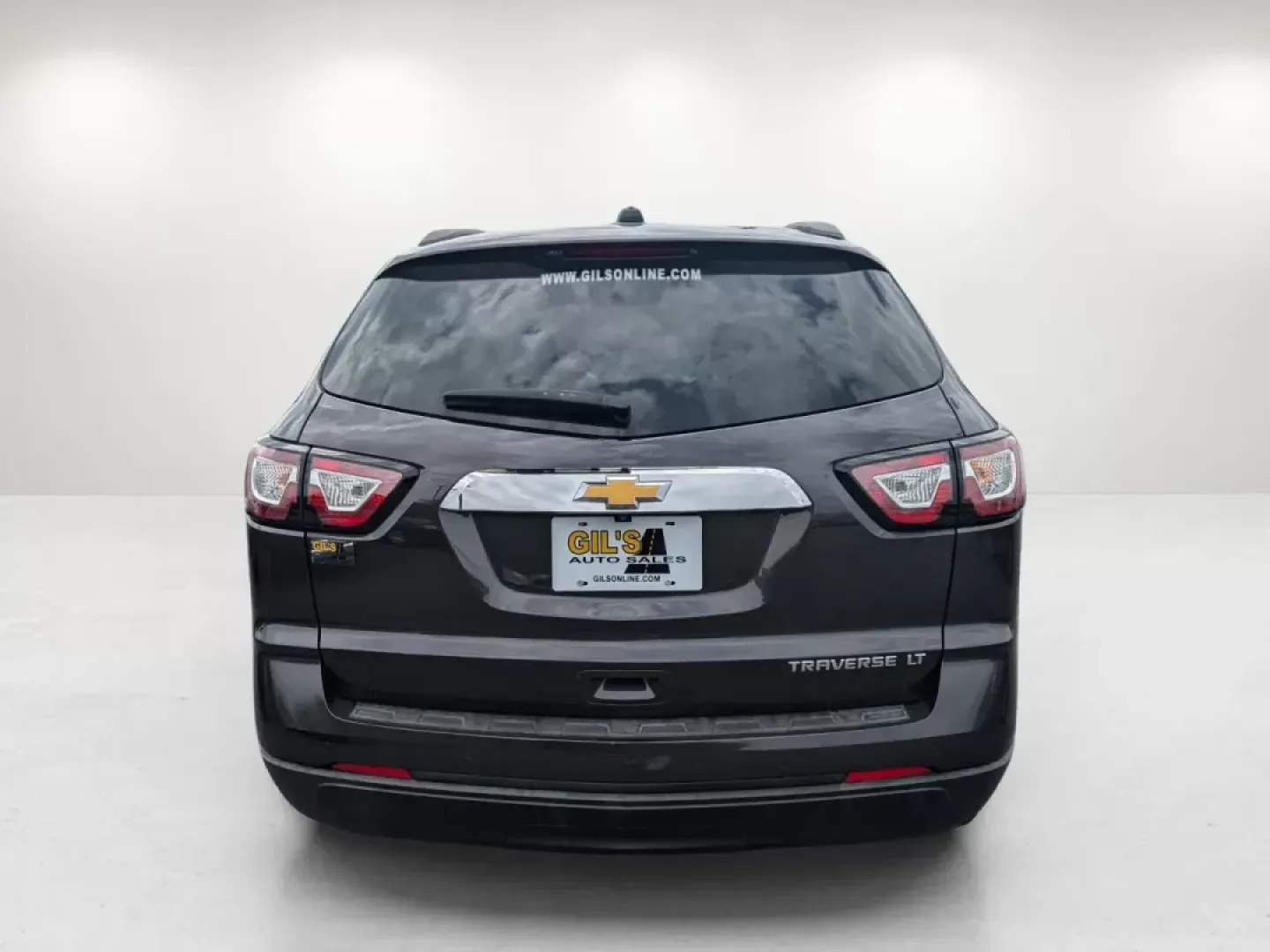 2016 /Ebony Chevrolet Traverse LT (1GNKRGKD7GJ) with an Other engine, located at 5115 14th Ave., Columbus, GA, 31904, (706) 323-0345, 32.511494, -84.971046 - **Experience Family Adventures with the 2016 Chevrolet Traverse LT at Gils Auto!**<br /> <br /> Are you seeking a versatile family SUV that blends comfort, safety, and style? Look no further than this stunning 2016 Chevrolet Traverse LT, now available at Gils Auto in Columbus, GA. With ample seating - Photo#5