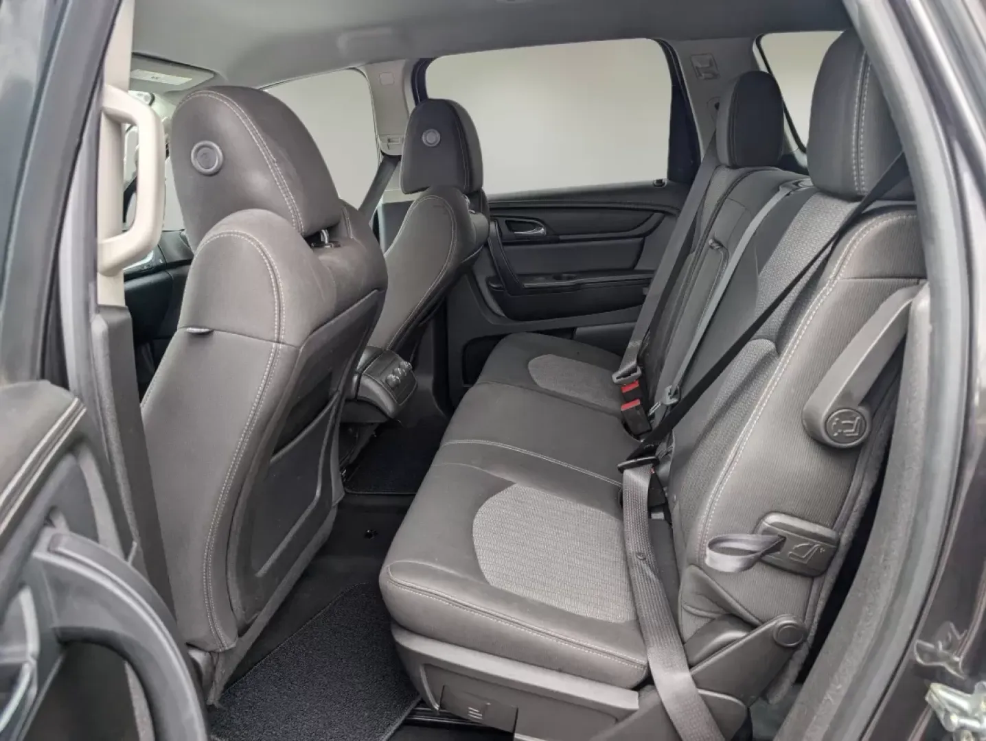 2016 /Ebony Chevrolet Traverse LT (1GNKRGKD7GJ) with an Other engine, located at 3959 U.S. 80 W, Phenix City, AL, 36870, (334) 297-4885, 32.469296, -85.135185 - **Experience Family Adventures with the 2016 Chevrolet Traverse LT at Gils Auto!**<br /> <br /> Are you seeking a versatile family SUV that blends comfort, safety, and style? Look no further than this stunning 2016 Chevrolet Traverse LT, now available at Gils Auto in Columbus, GA. With ample seating - Photo#10
