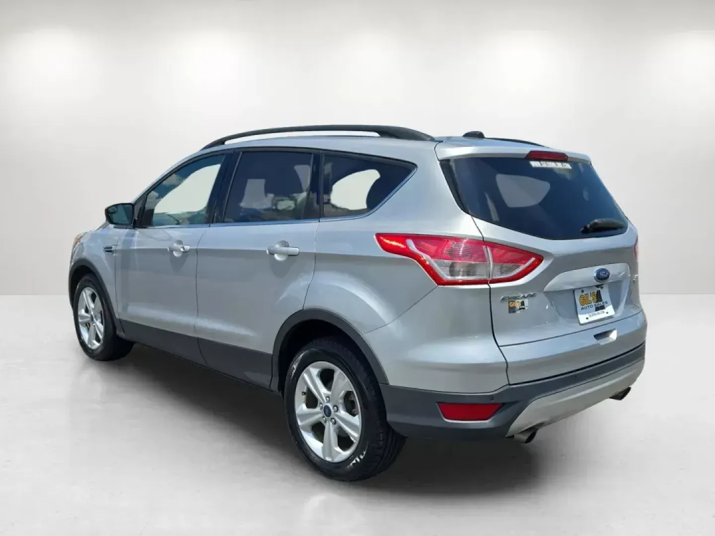 2016 Ford Escape SE (1FMCU0GX3GU) with an Other engine, located at 804 22nd Ave, Phenix City, AL, 36870, (334) 297-1860, 32.484749, -85.024475 - Explore a world of adventure and daily convenience with the 2016 Ford Escape SE, proudly offered by Gils Auto - Phenix City #2, your premier Buy Here Pay Here dealership located at 804 22nd Ave, Phenix City, AL 36870. This versatile SUV is perfect for growing families, budget-conscious buyers, or co - Photo#6