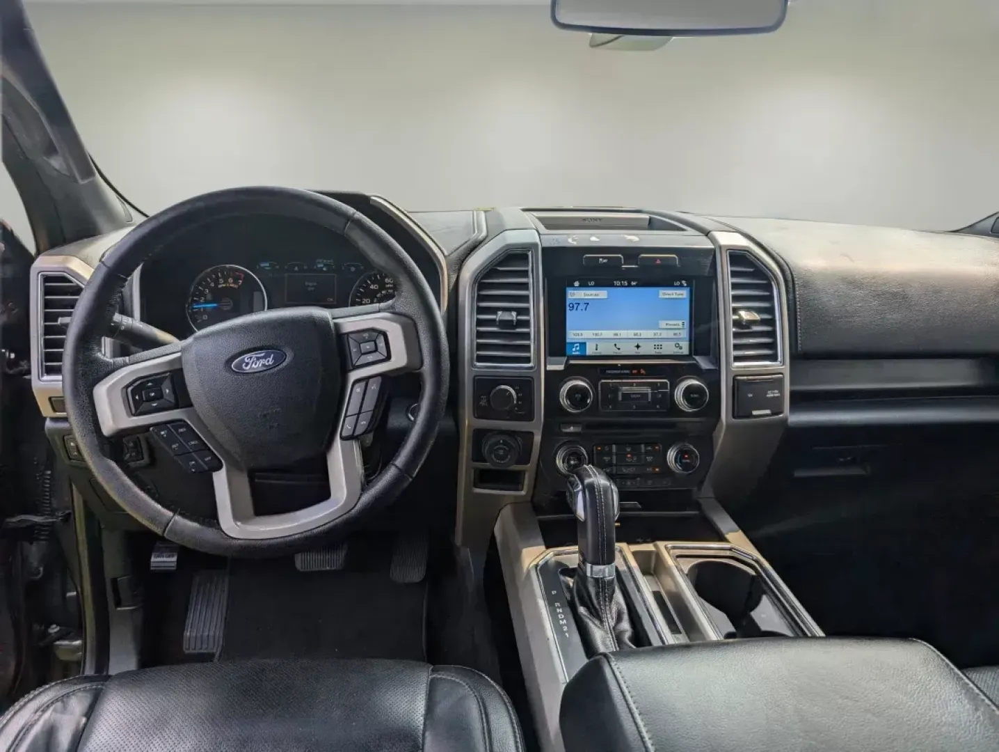 2016 Ford F-150 Lariat (1FTEW1EF5GK) with an Regular Unleaded V-8 5.0 L engine, 6-Speed Automatic w/OD transmission, located at 3959 U.S. 80 W, Phenix City, AL, 36870, (334) 297-4885, 32.469296, -85.135185 - 2016 Ford F-150 Lariat - Photo#12