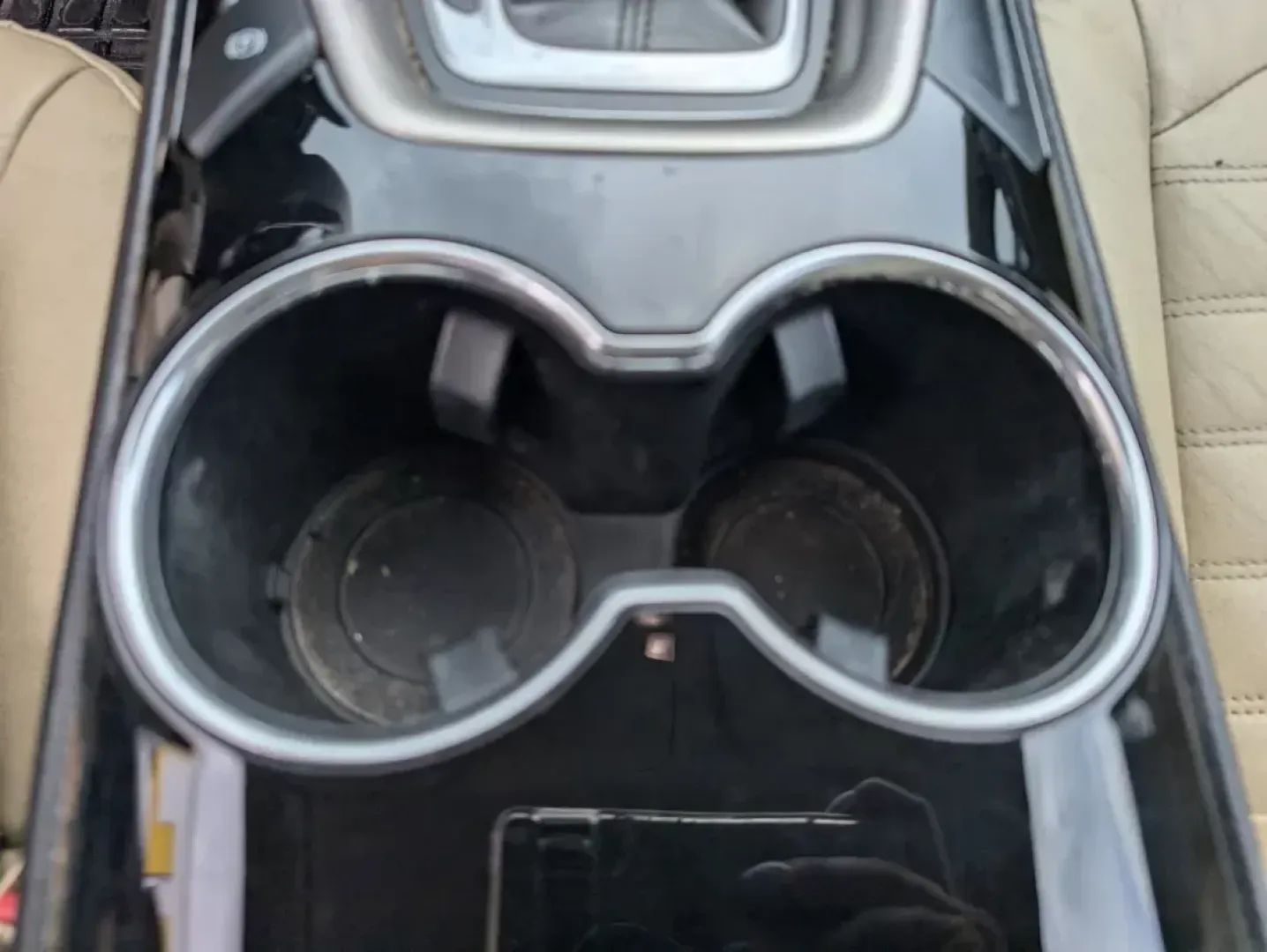 2016 Ford Fusion SE (1FA6P0HD6G5) with an Other engine, located at 804 22nd Ave, Phenix City, AL, 36870, (334) 297-1860, 32.484749, -85.024475 - **Drive Your Future with Confidence 2016 Ford Fusion SE at Gils Auto in Phenix City, AL!**<br /> <br /> Are you searching for the perfect vehicle that balances style, efficiency, and functionality? Look no further! The 2016 Ford Fusion SE is an exceptional choice for budget-conscious buyers and gro - Photo#12