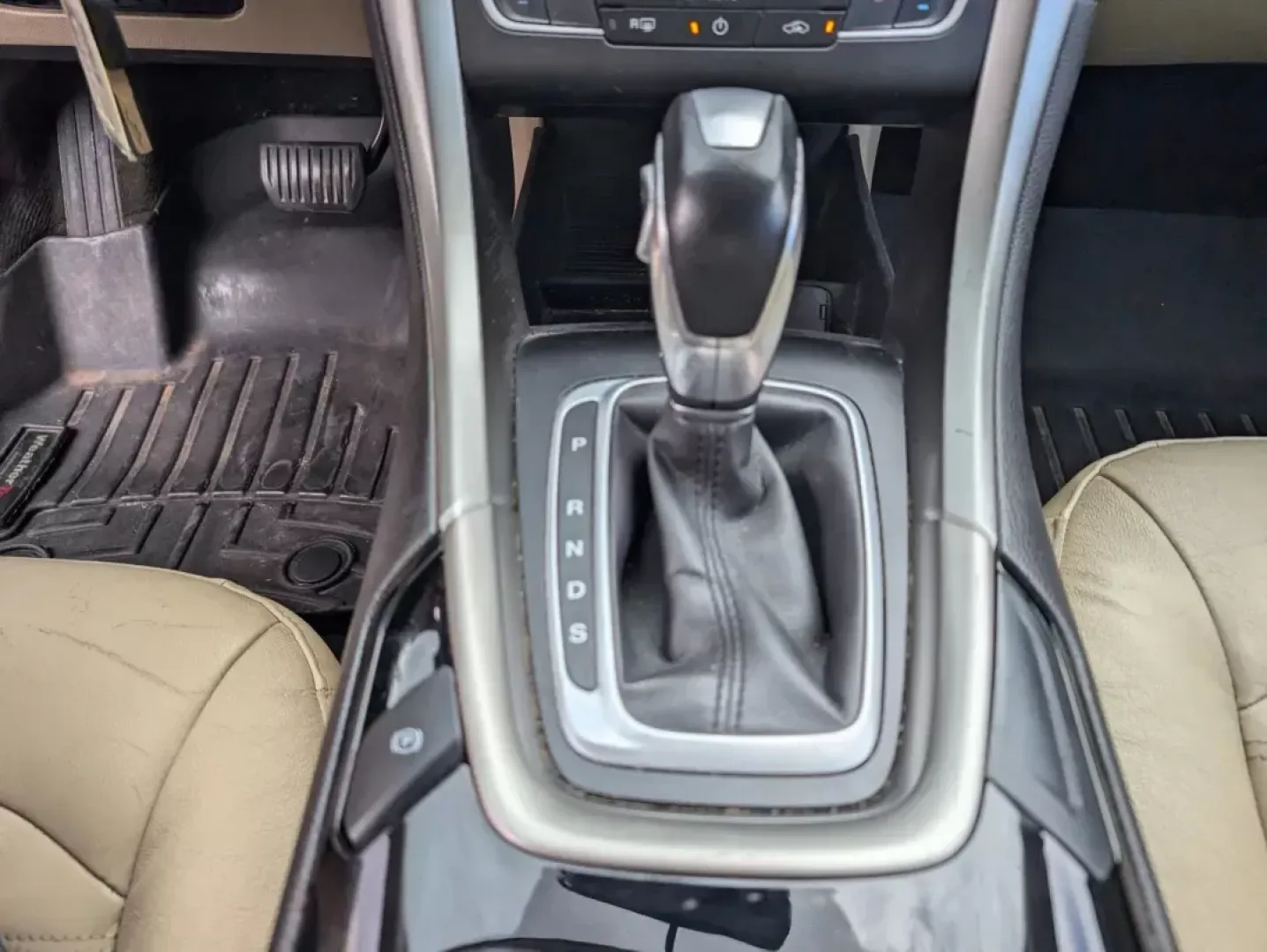 2016 Ford Fusion SE (1FA6P0HD6G5) with an Other engine, located at 804 22nd Ave, Phenix City, AL, 36870, (334) 297-1860, 32.484749, -85.024475 - **Drive Your Future with Confidence 2016 Ford Fusion SE at Gils Auto in Phenix City, AL!**<br /> <br /> Are you searching for the perfect vehicle that balances style, efficiency, and functionality? Look no further! The 2016 Ford Fusion SE is an exceptional choice for budget-conscious buyers and gro - Photo#13