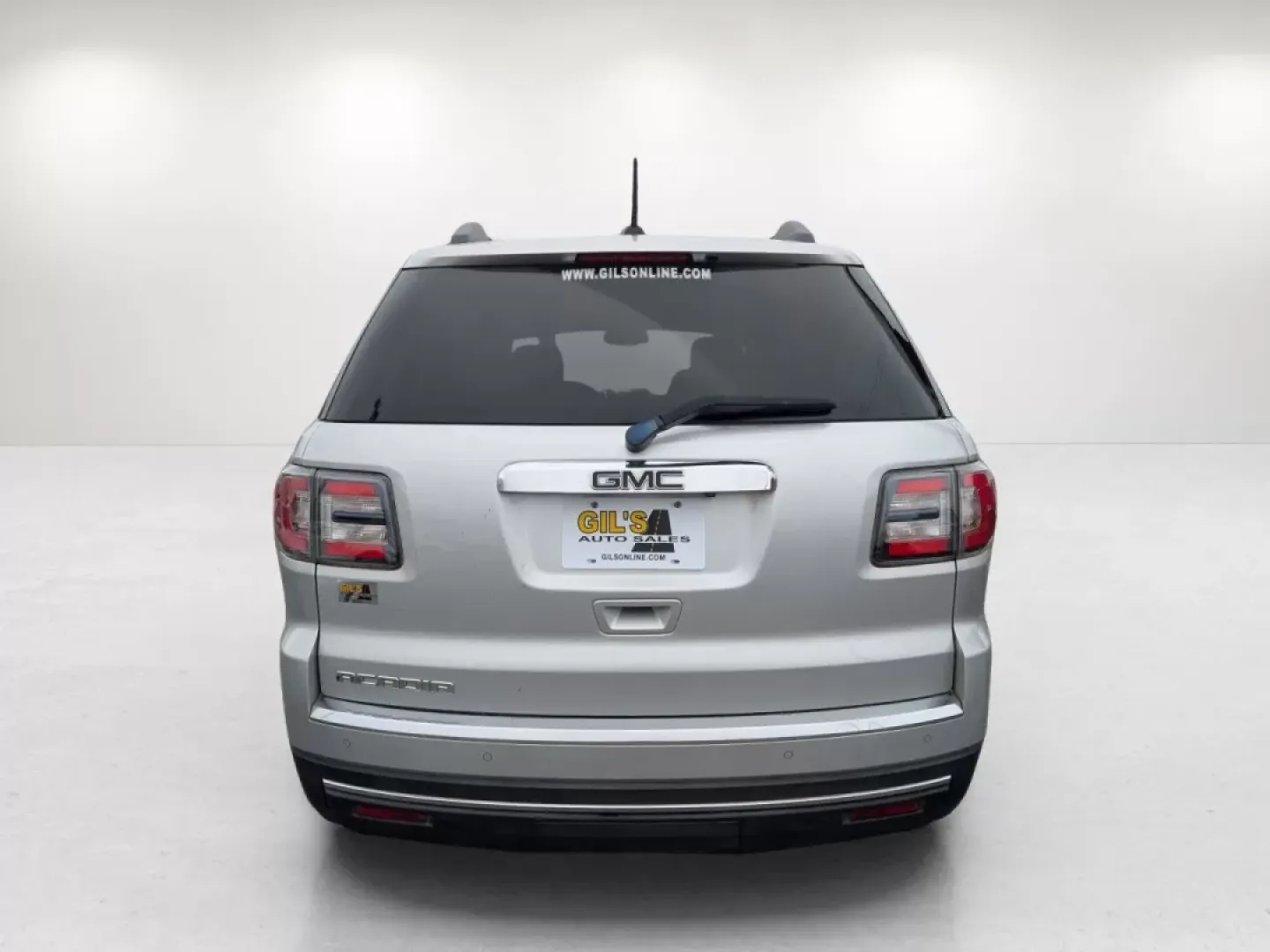 2016 /Light Titanium GMC Acadia SLT (1GKKRRKD1GJ) with an Other engine, located at 804 22nd Ave, Phenix City, AL, 36870, (334) 297-1860, 32.484749, -85.024475 - **Adventure Awaits with the 2016 GMC Acadia SLT Perfect for Your Family's Next Road Trip!**<br /> <br /> Get ready to elevate your family outings with this stunning 2016 GMC Acadia SLT, now available at Gils Auto in Phenix City, AL! This spacious SUV not only offers ample room for up to seven passe - Photo#5